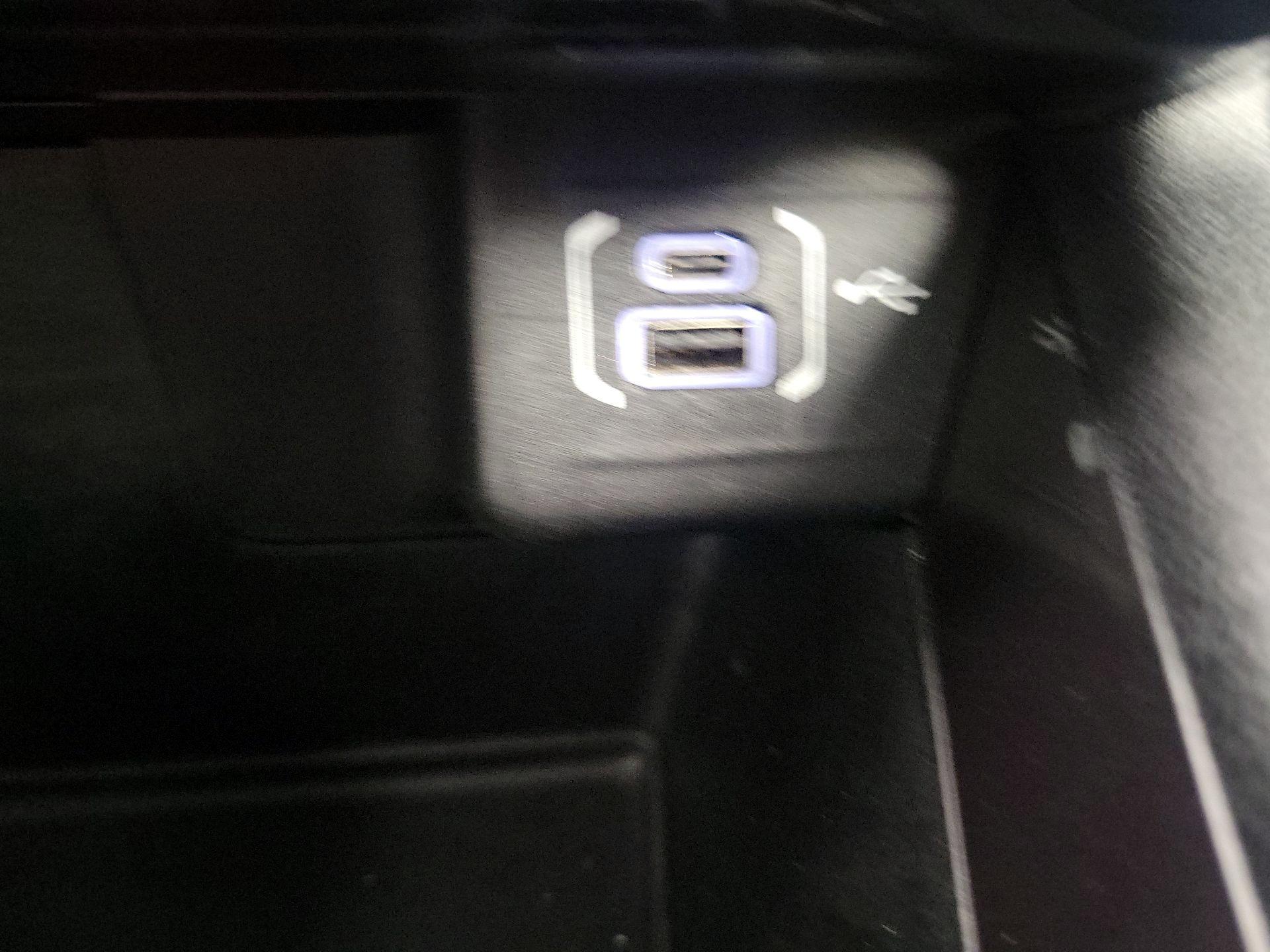 Thumbnail: 2022 Jeep Compass - 18