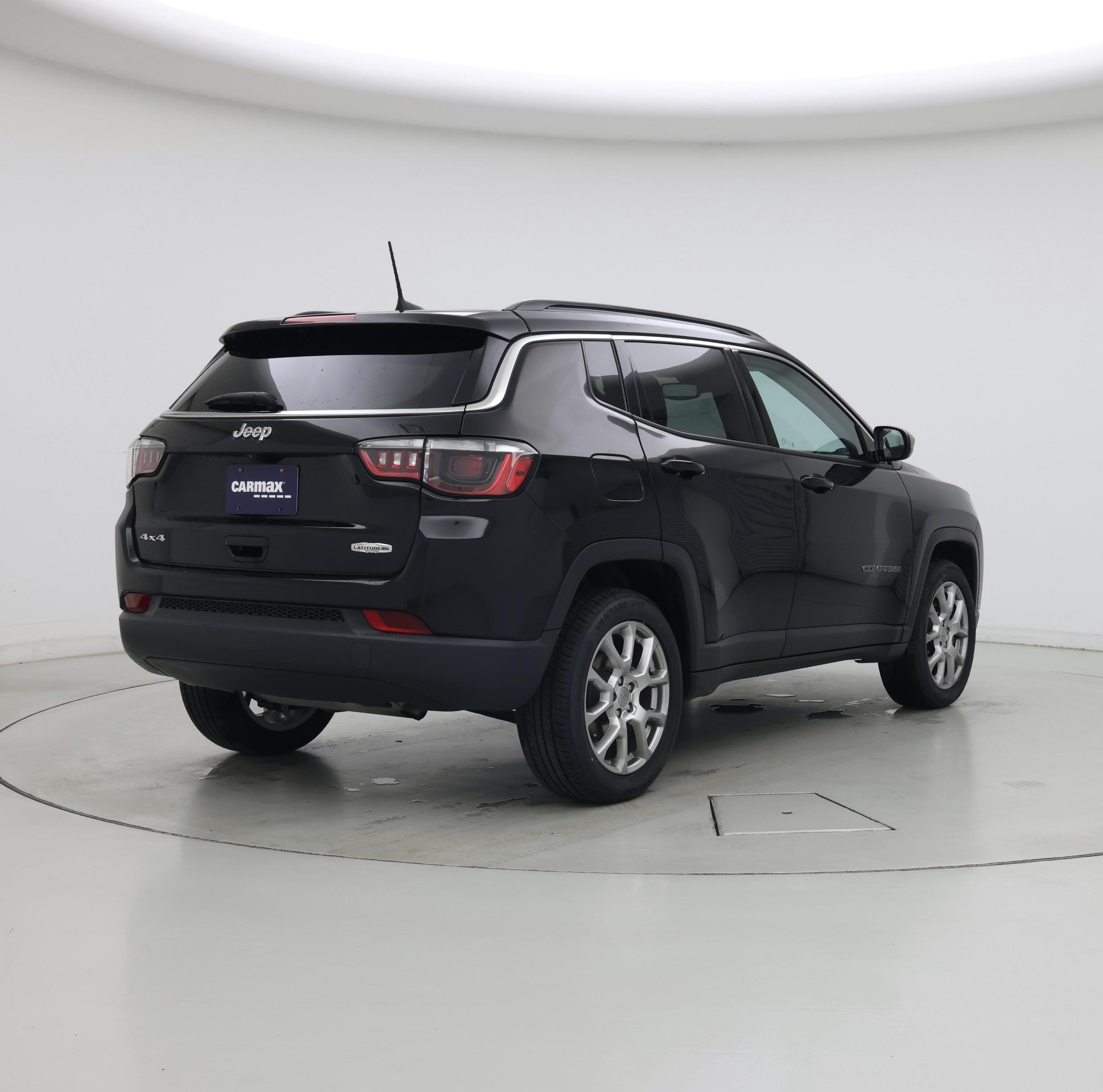 Thumbnail: 2022 Jeep Compass - 8