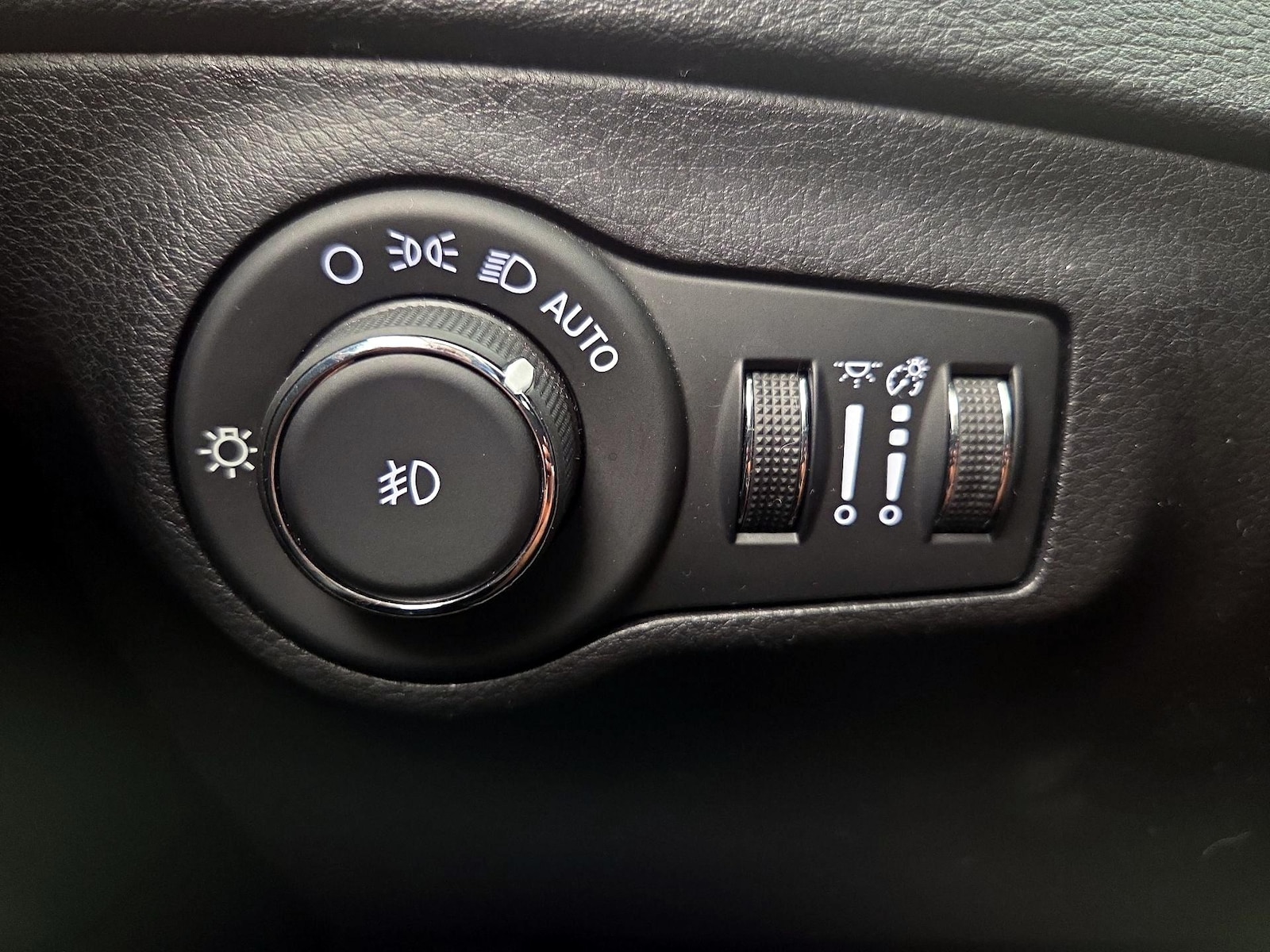 2020 Jeep Compass Latitude - Photo 14