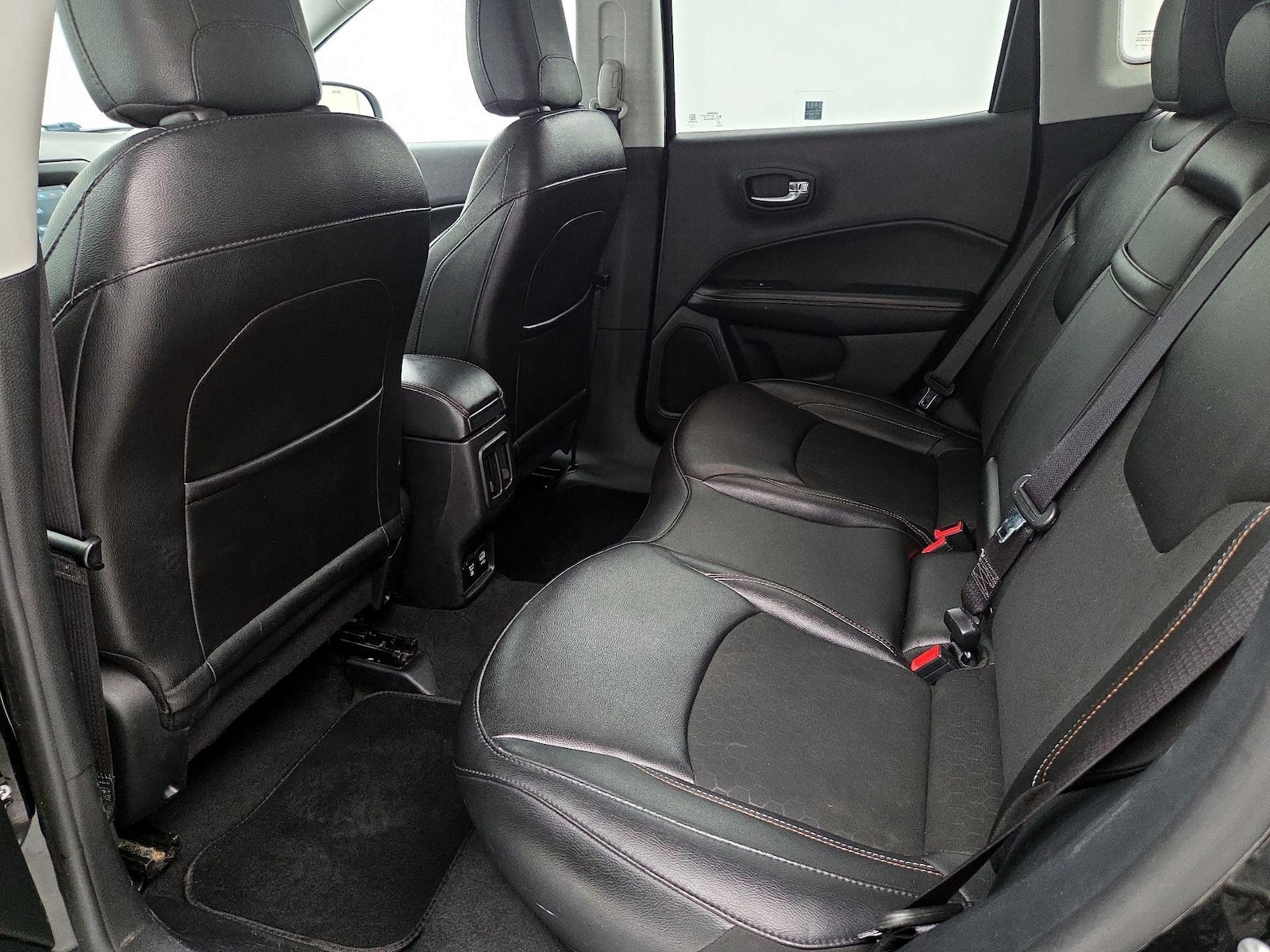 2020 Jeep Compass Latitude - Photo 20