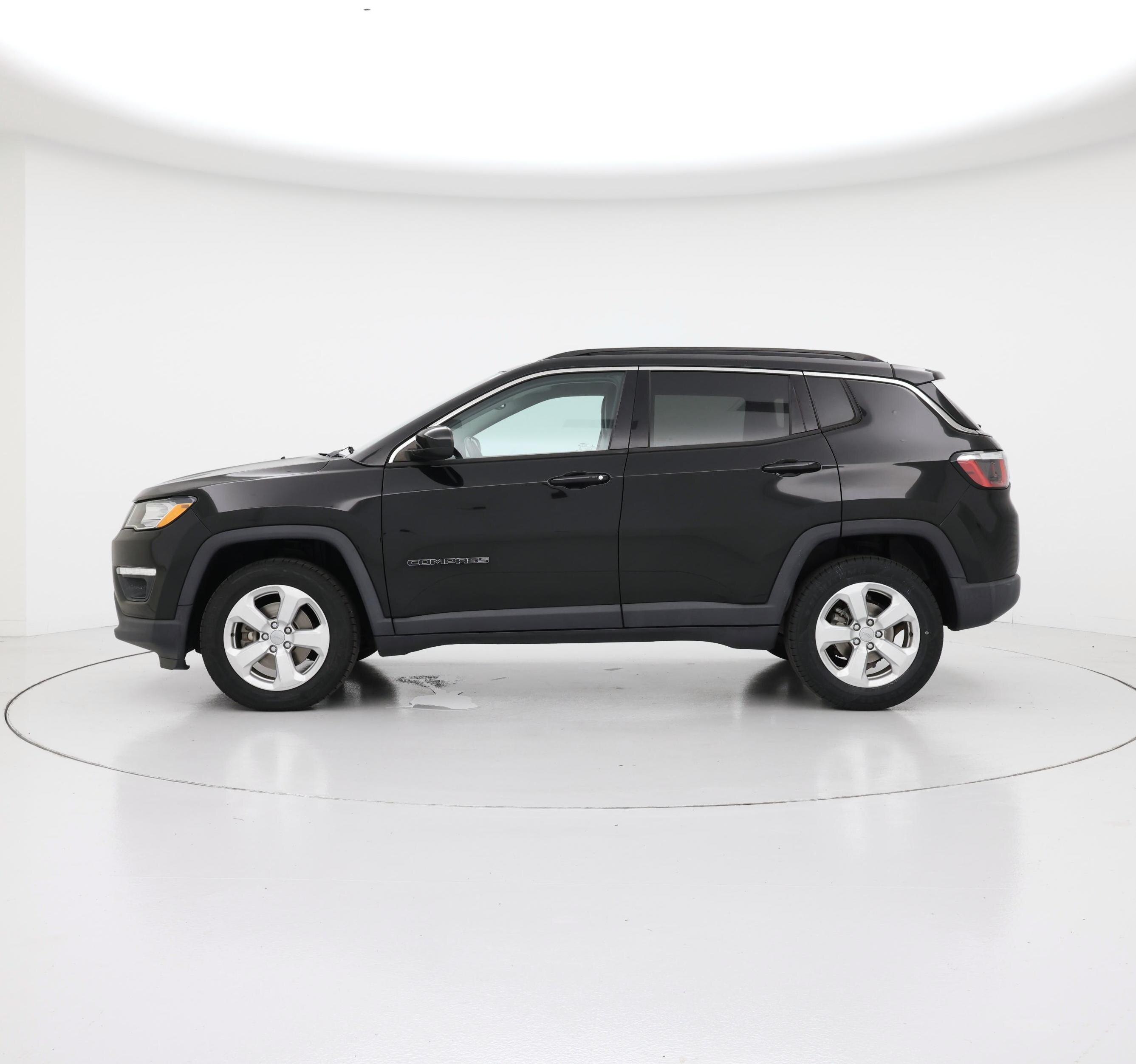 Thumbnail: 2020 Jeep Compass - 3