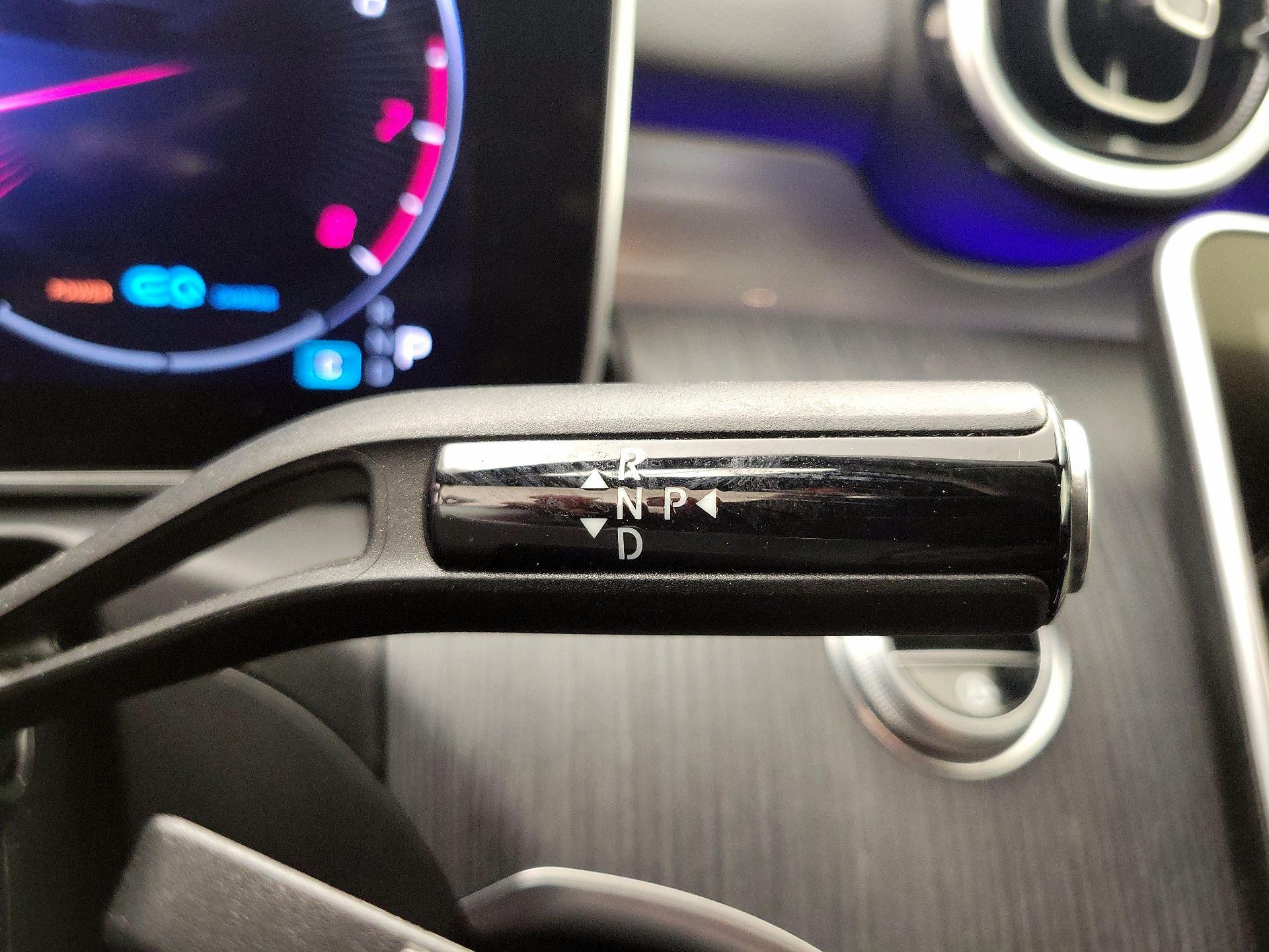 Thumbnail: 2022 Mercedes-Benz C-Class - 18