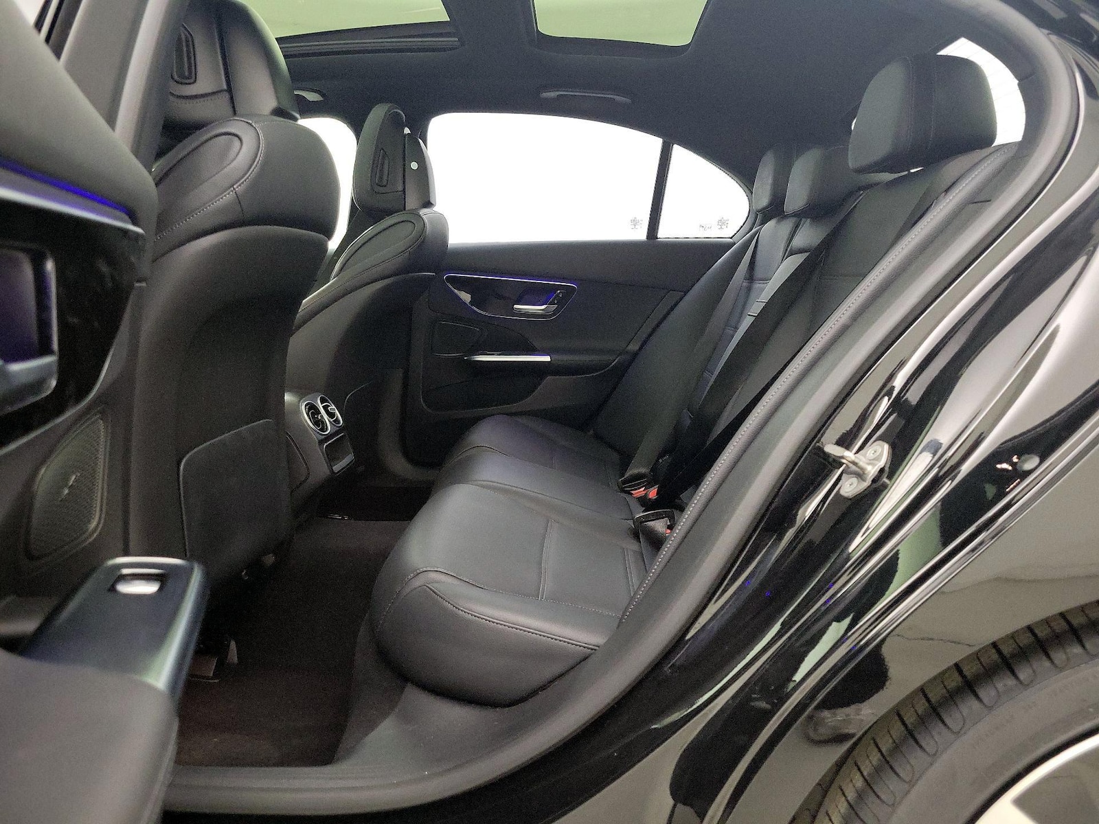 2022 Mercedes-Benz C-Class Sedan C 300 - Photo 22