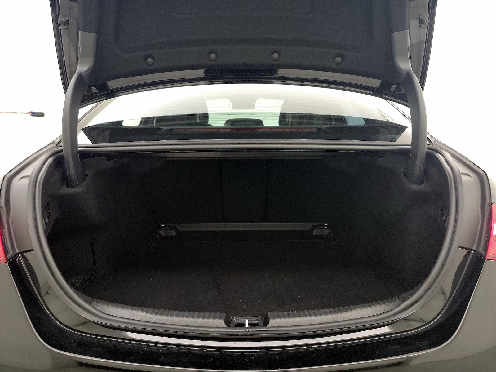 2022 Mercedes-Benz C-Class Sedan C 300 - Photo 23