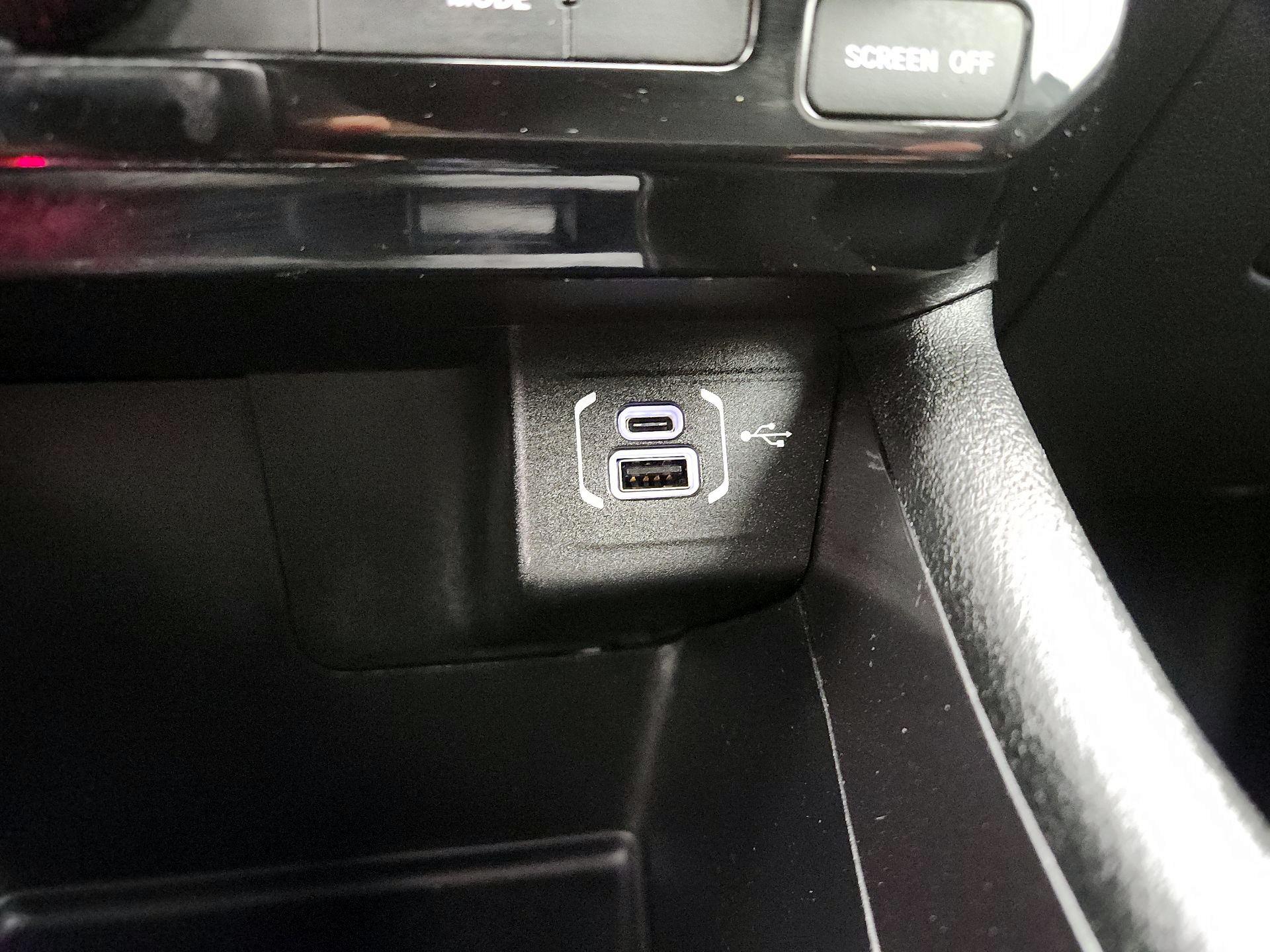 Thumbnail: 2022 Jeep Compass - 18