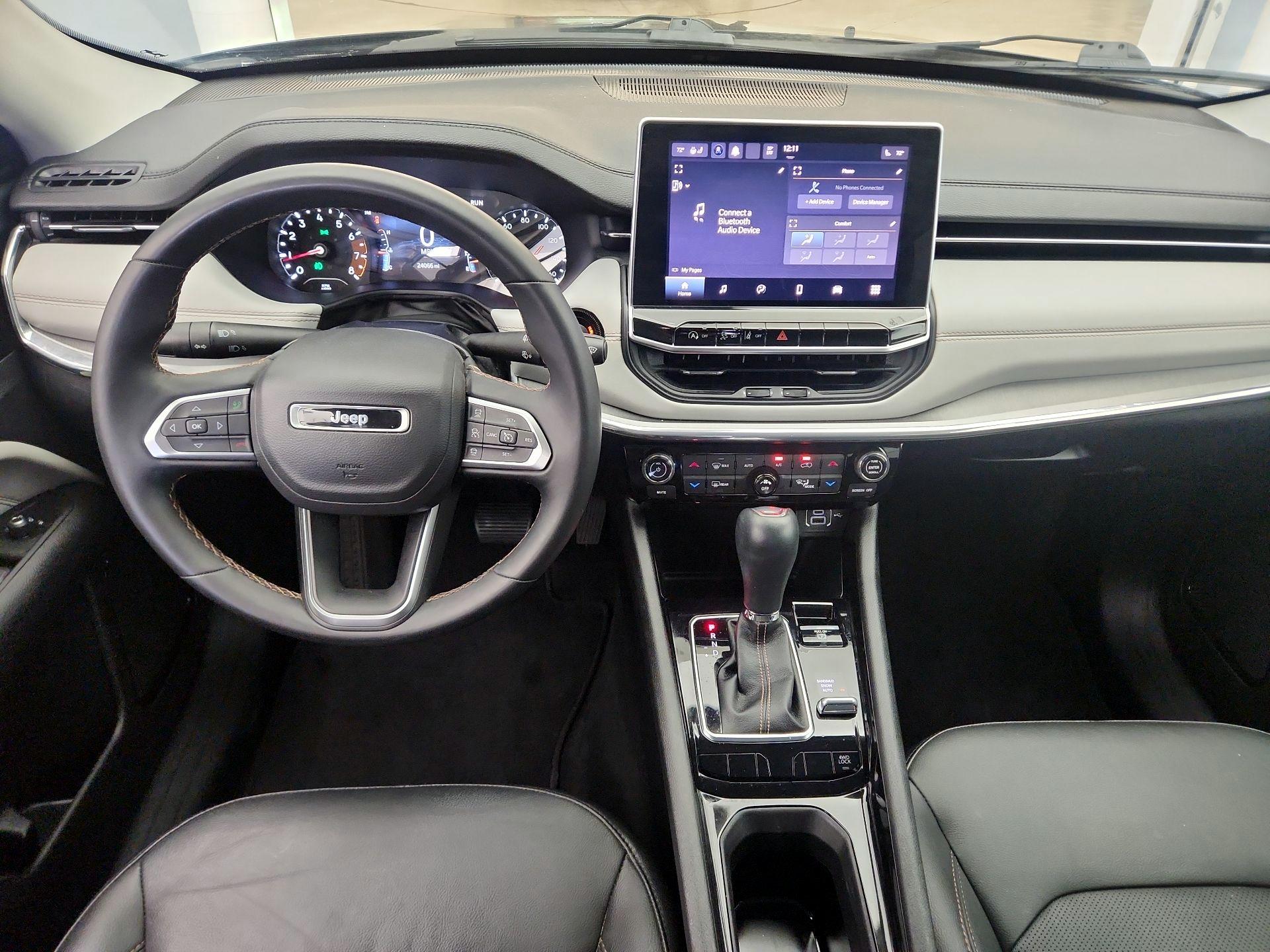 Thumbnail: 2022 Jeep Compass - 9