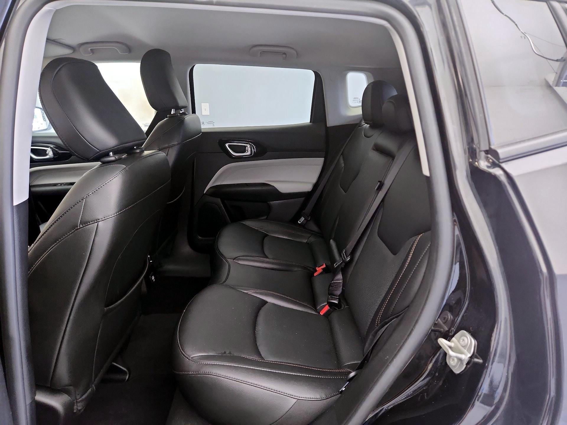 Thumbnail: 2022 Jeep Compass - 19