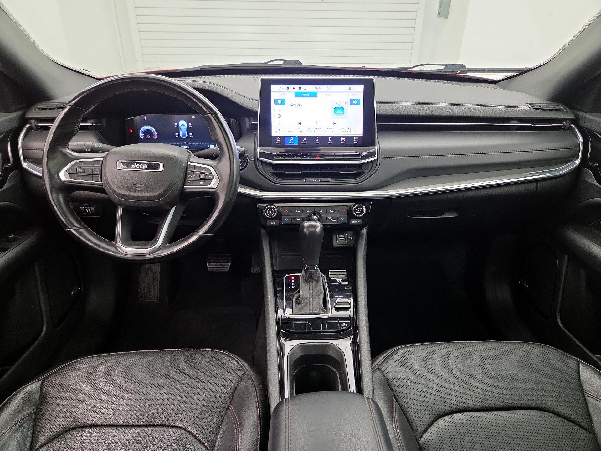 Thumbnail: 2022 Jeep Compass - 9