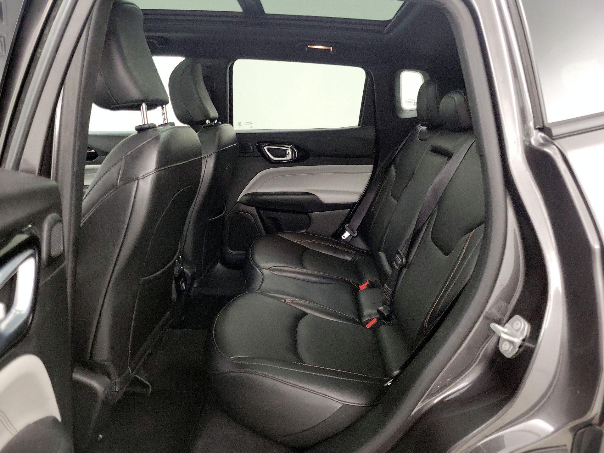 Thumbnail: 2023 Jeep Compass - 20