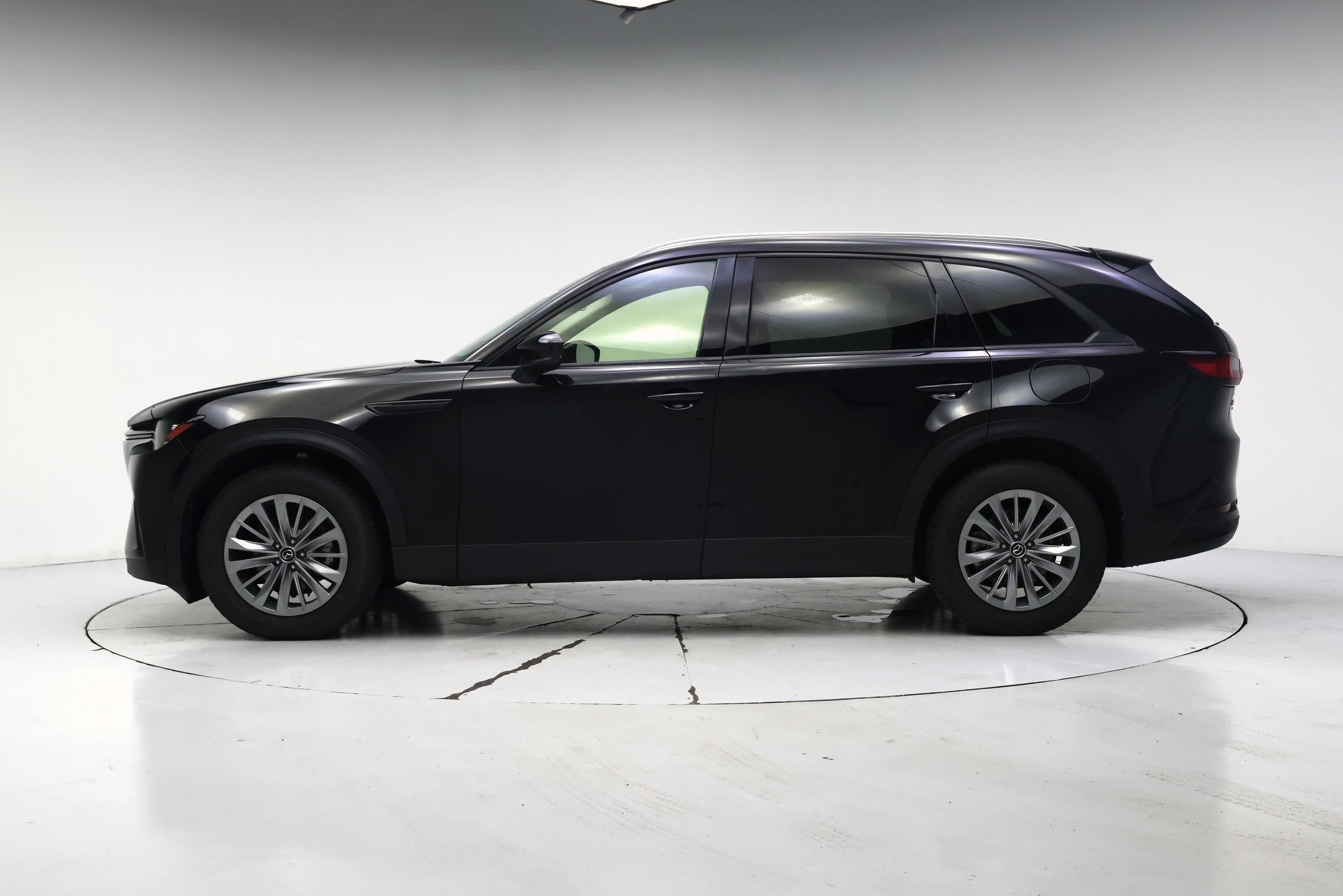 Thumbnail: 2024 Mazda CX-90 - 3