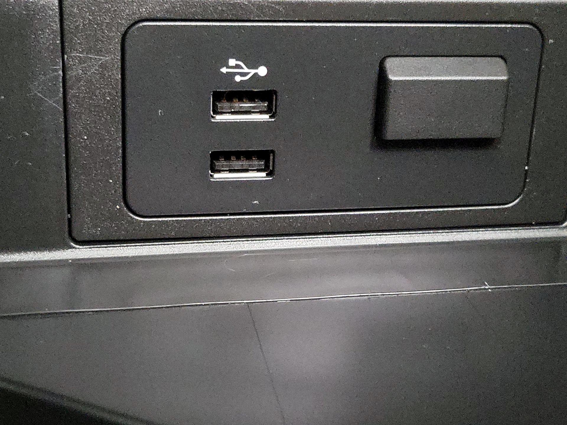 Thumbnail: 2023 Mazda CX-9 - 18