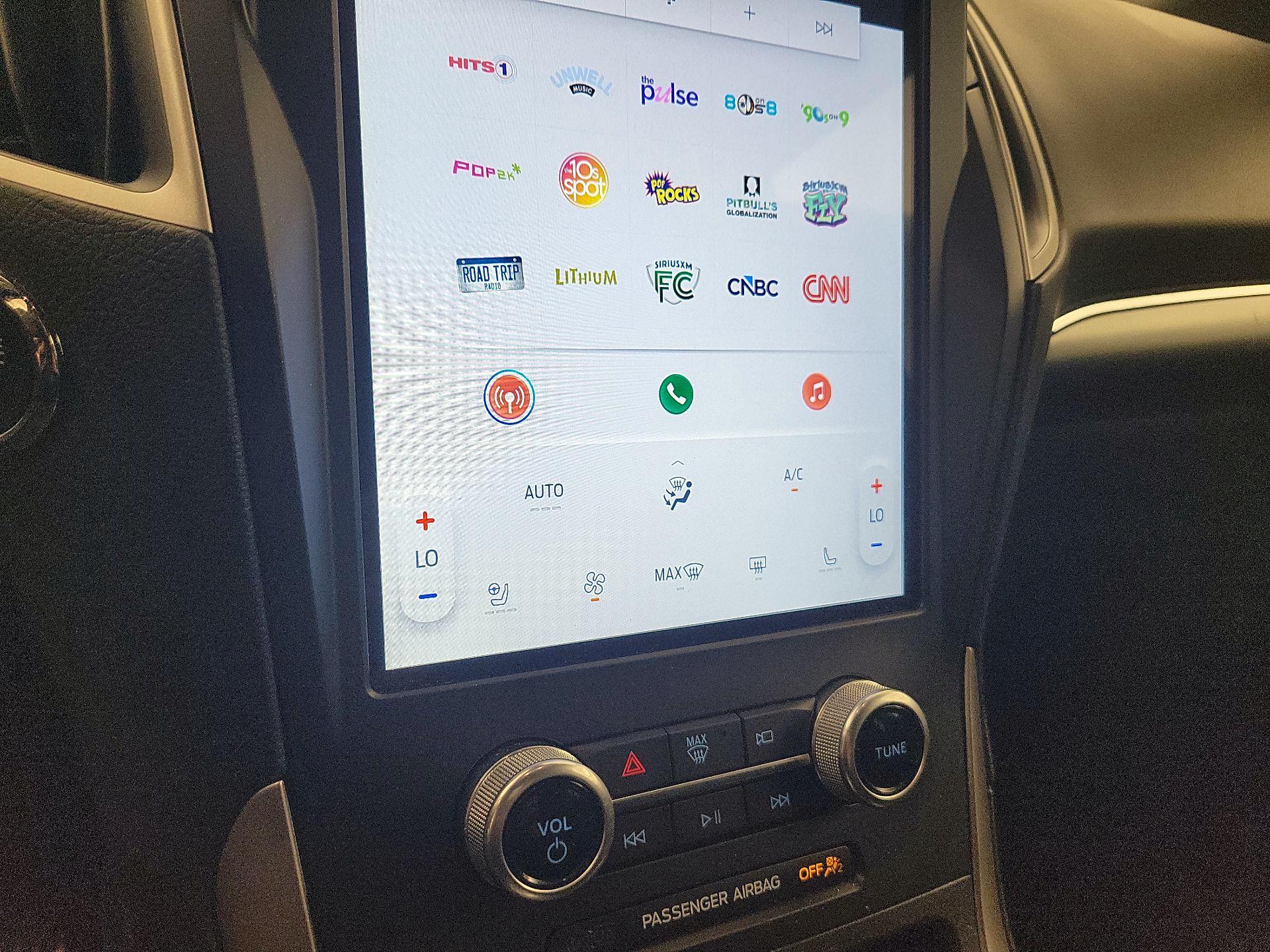 Thumbnail: 2022 Ford Edge - 16