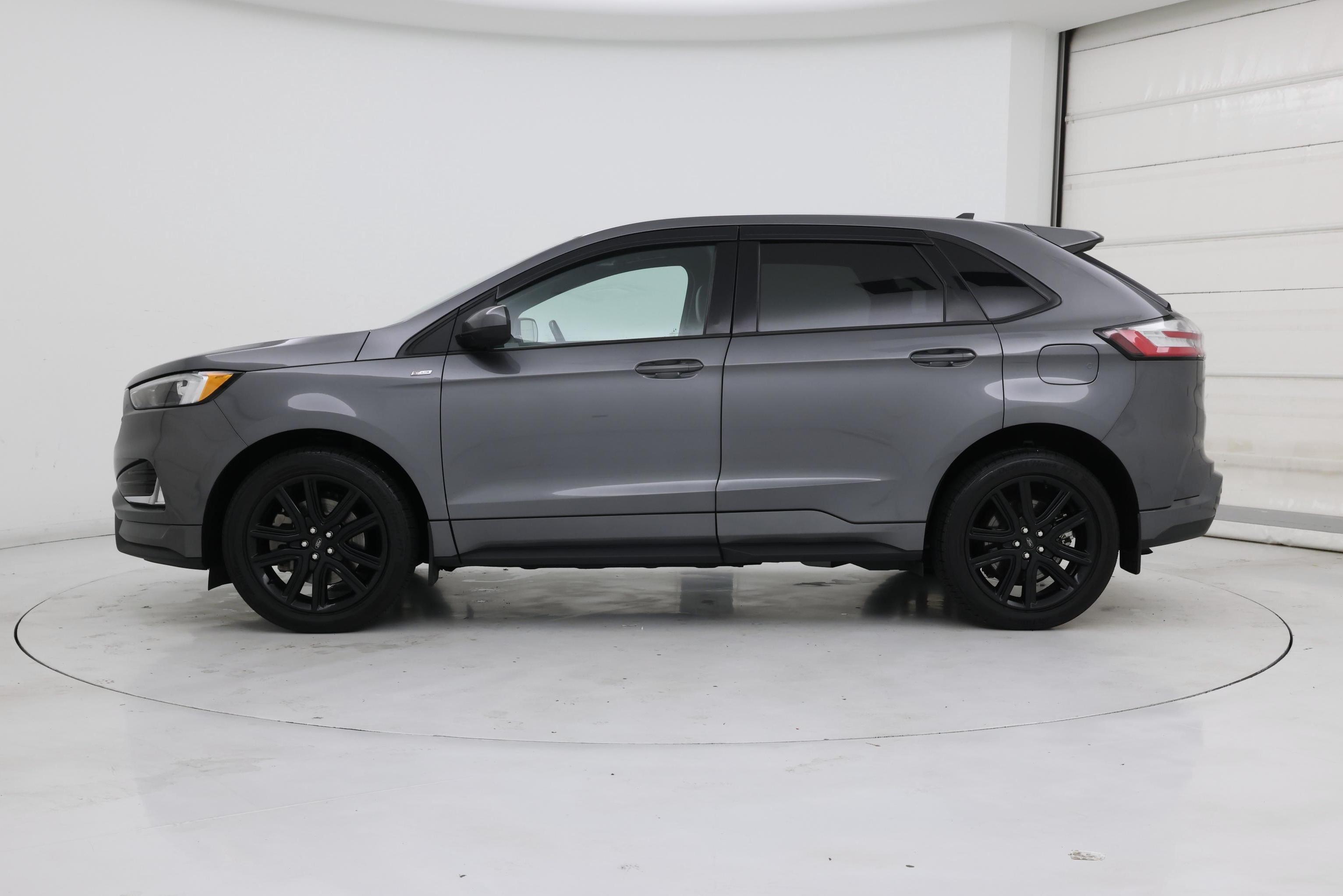 Thumbnail: 2022 Ford Edge - 3