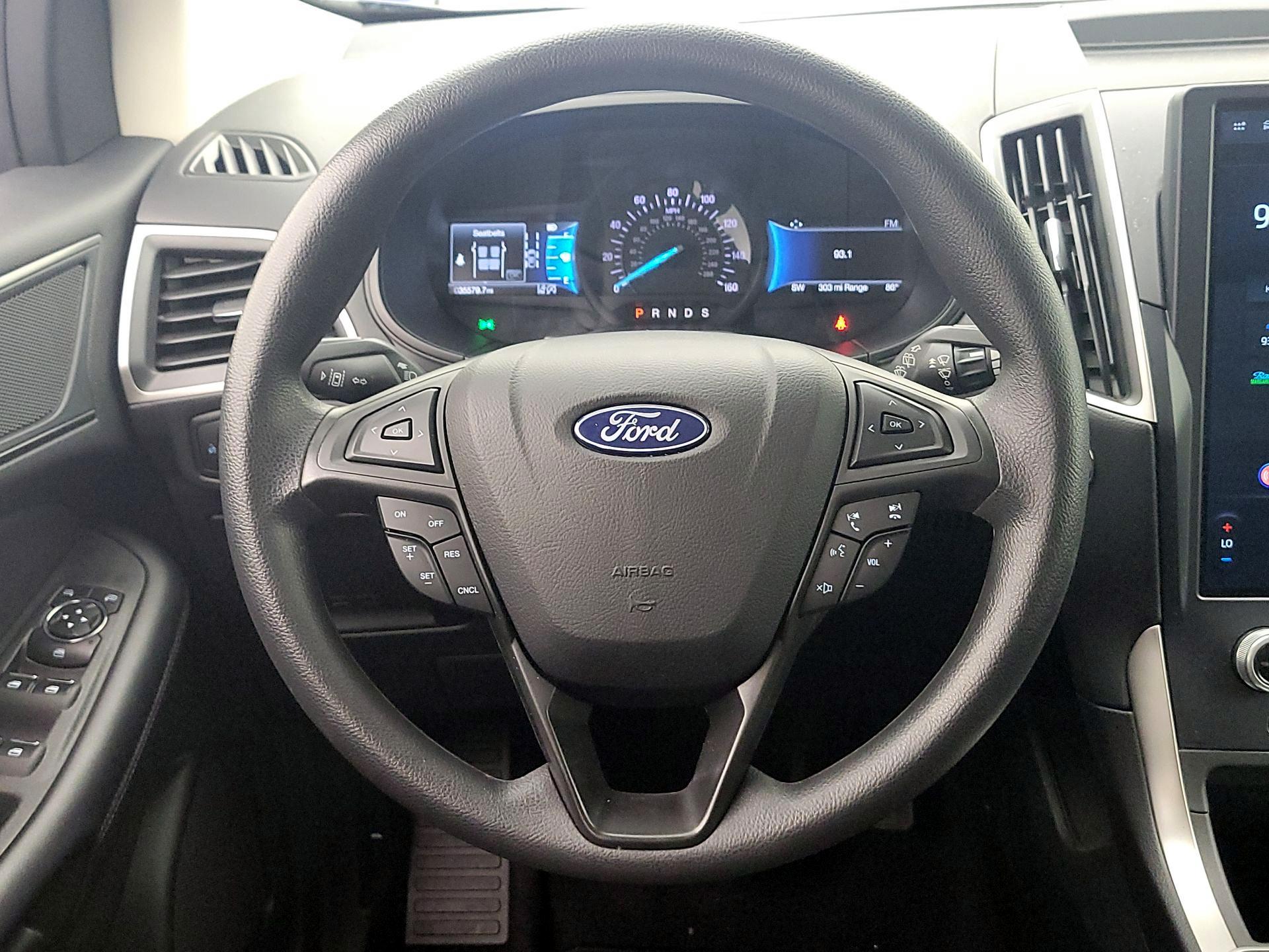 Thumbnail: 2023 Ford Edge - 10