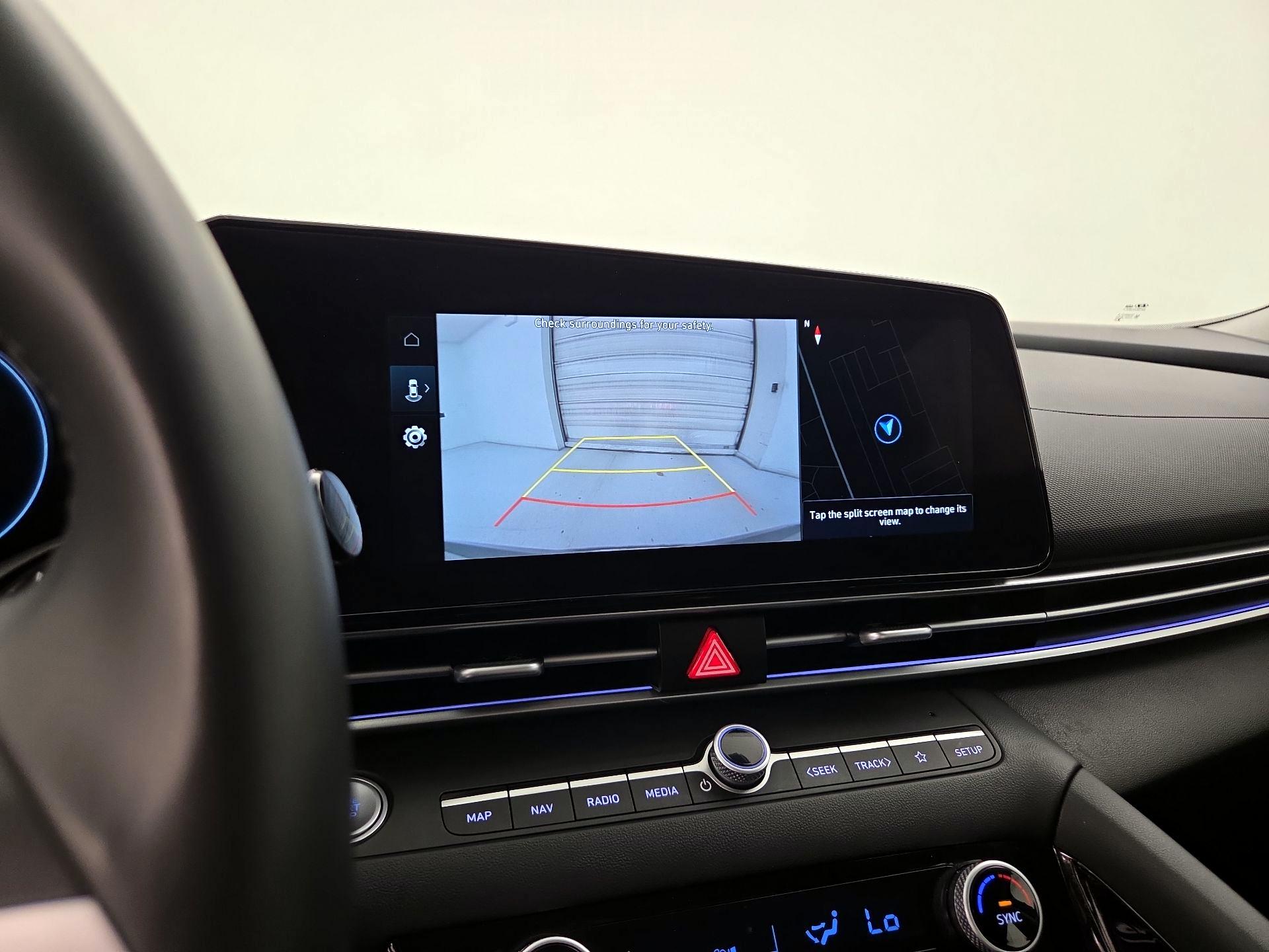 Thumbnail: 2025 Hyundai Elantra - 15