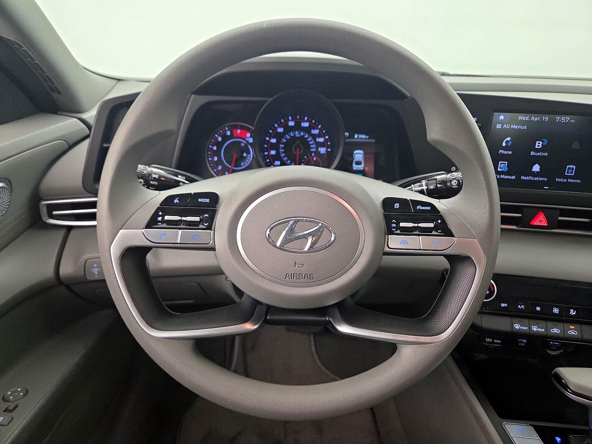 Thumbnail: 2023 Hyundai Elantra - 10