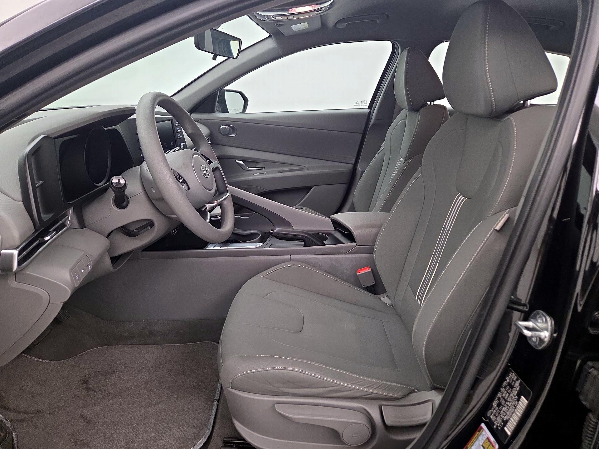 Thumbnail: 2023 Hyundai Elantra - 11