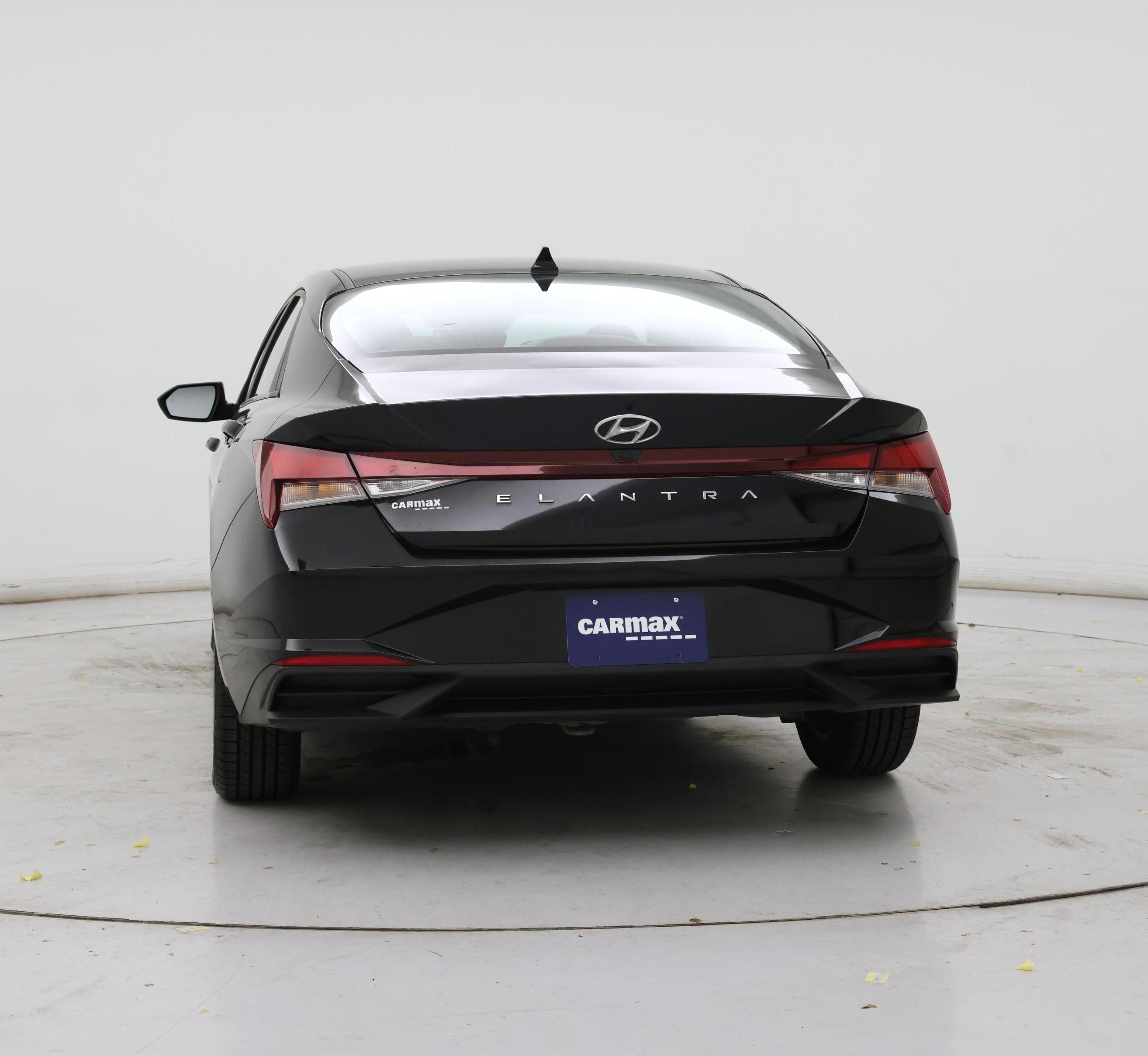 Thumbnail: 2023 Hyundai Elantra - 6