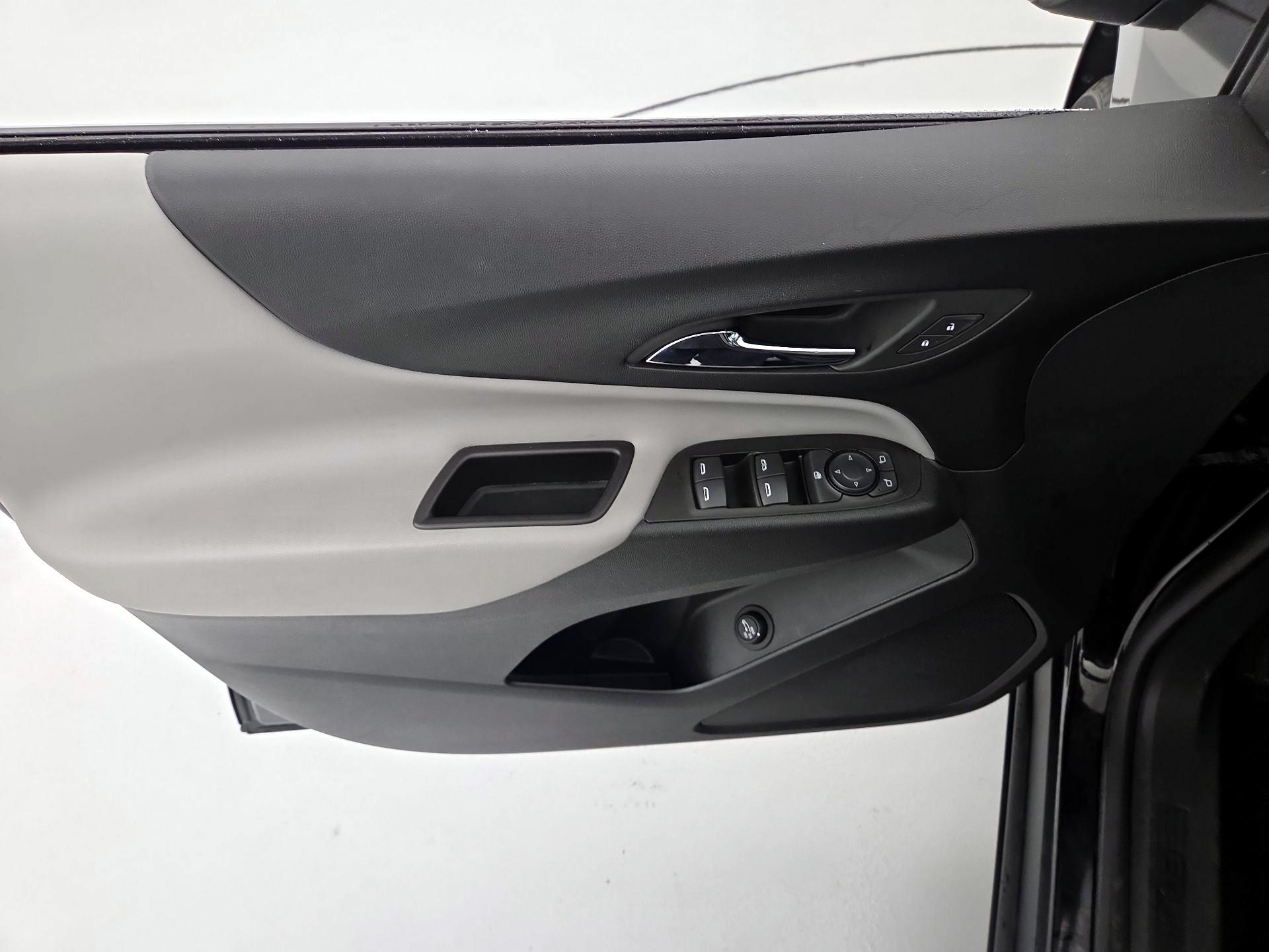 Thumbnail: 2023 Chevrolet Equinox - 12