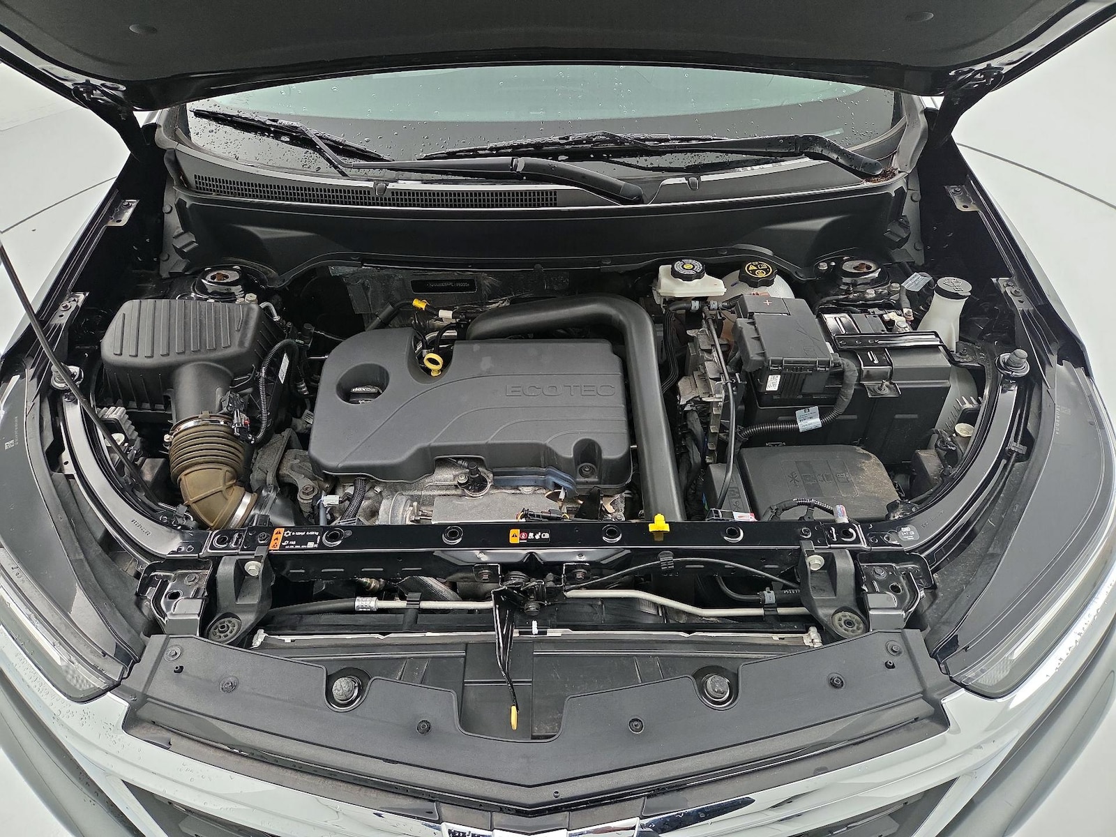 2023 Chevrolet Equinox LT - Photo 24