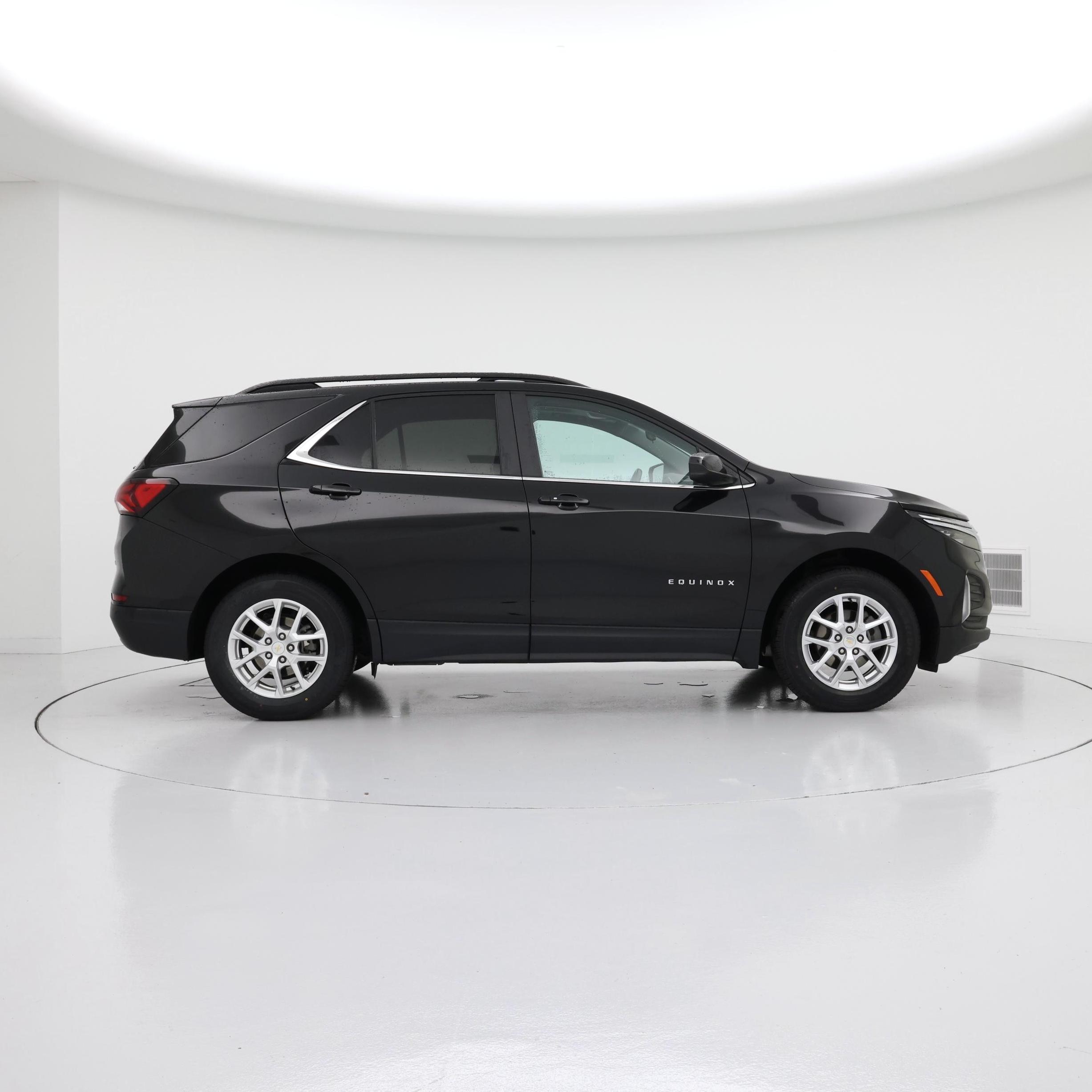 Thumbnail: 2023 Chevrolet Equinox - 7