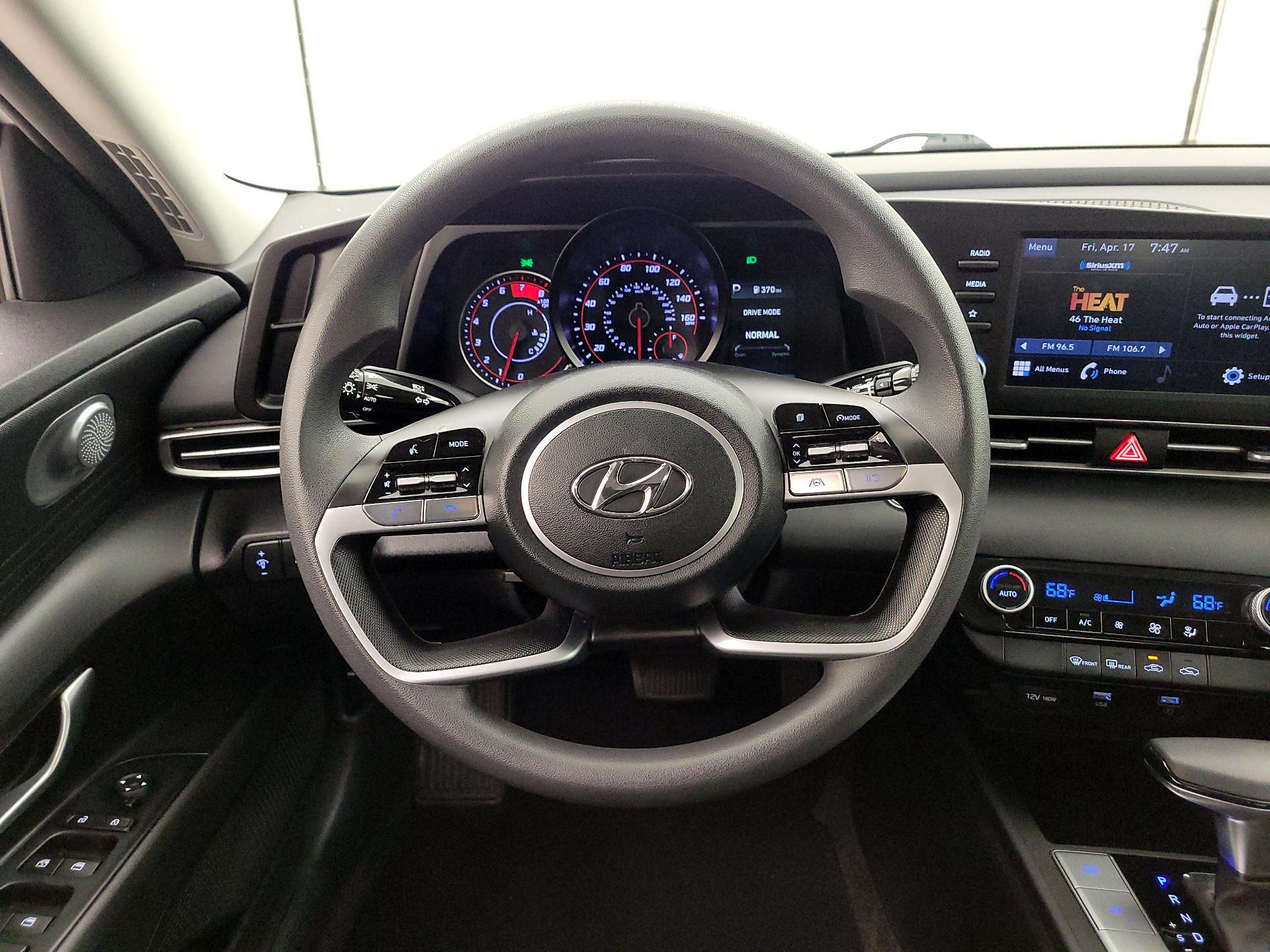 Thumbnail: 2023 Hyundai Elantra - 10