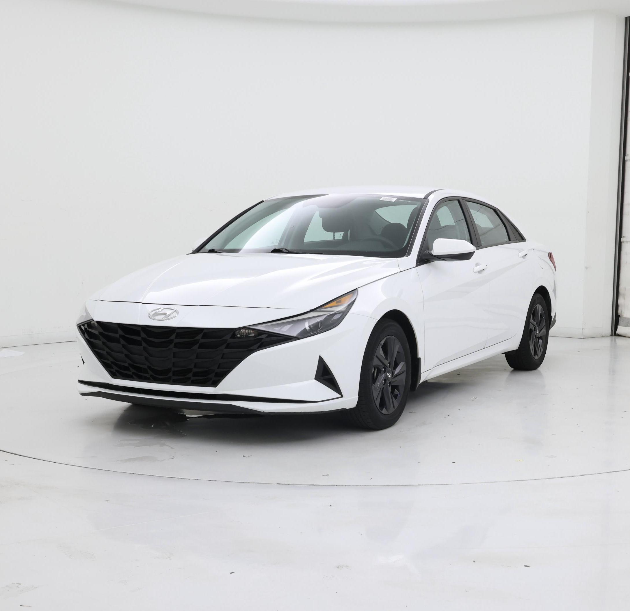 Thumbnail: 2023 Hyundai Elantra - 4