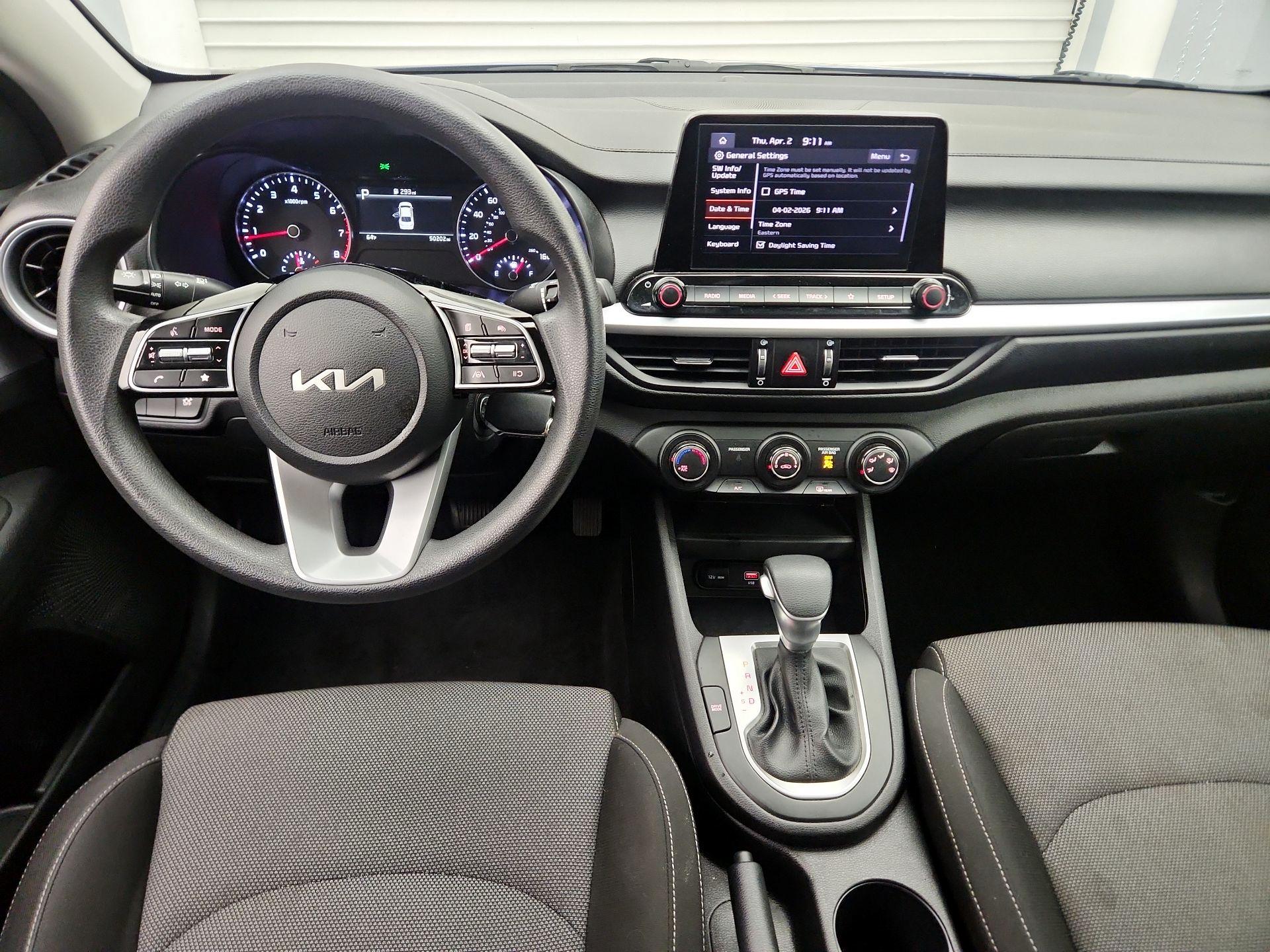 Thumbnail: 2024 Kia Forte - 9