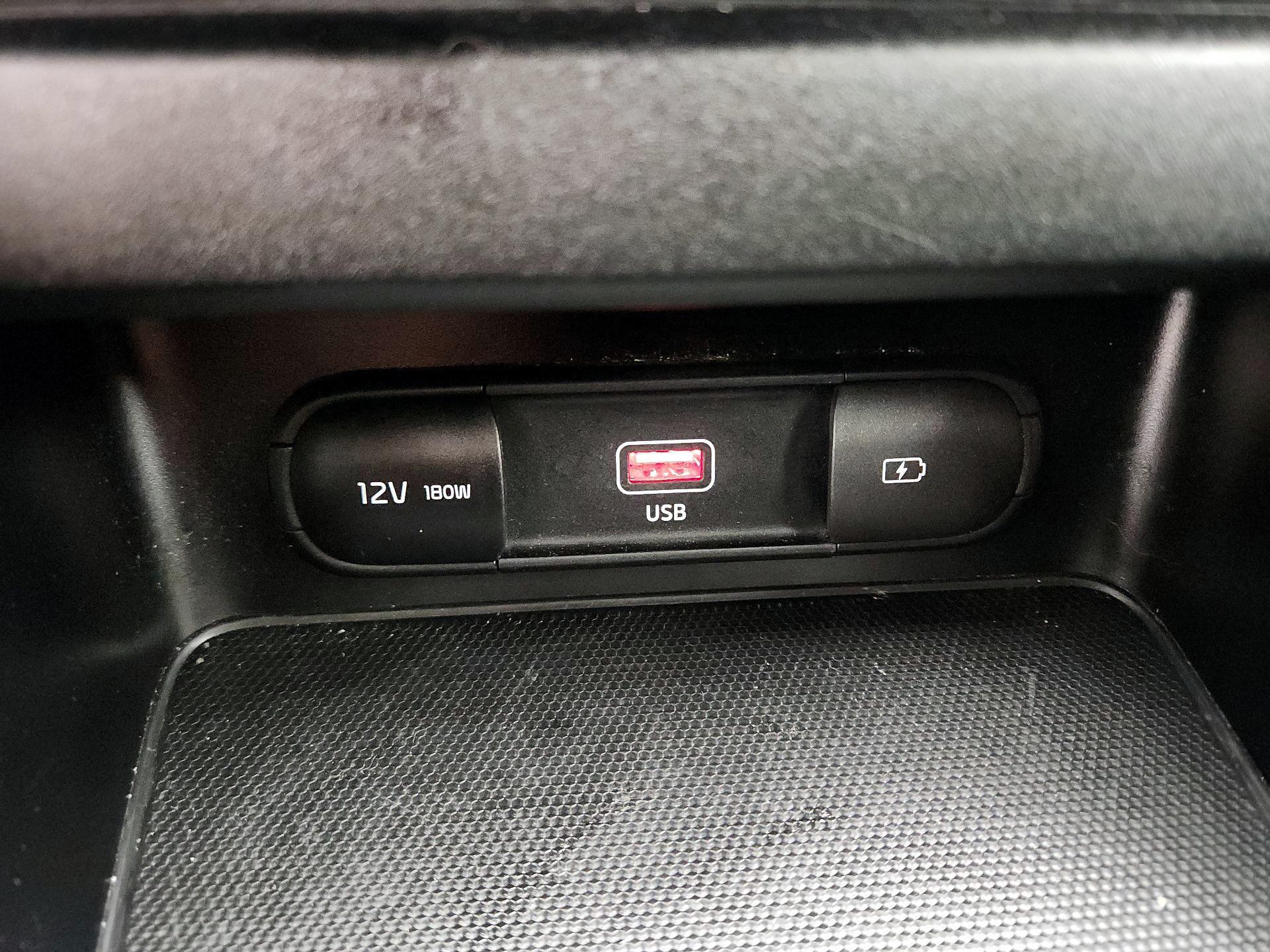 Thumbnail: 2024 Kia Forte - 18