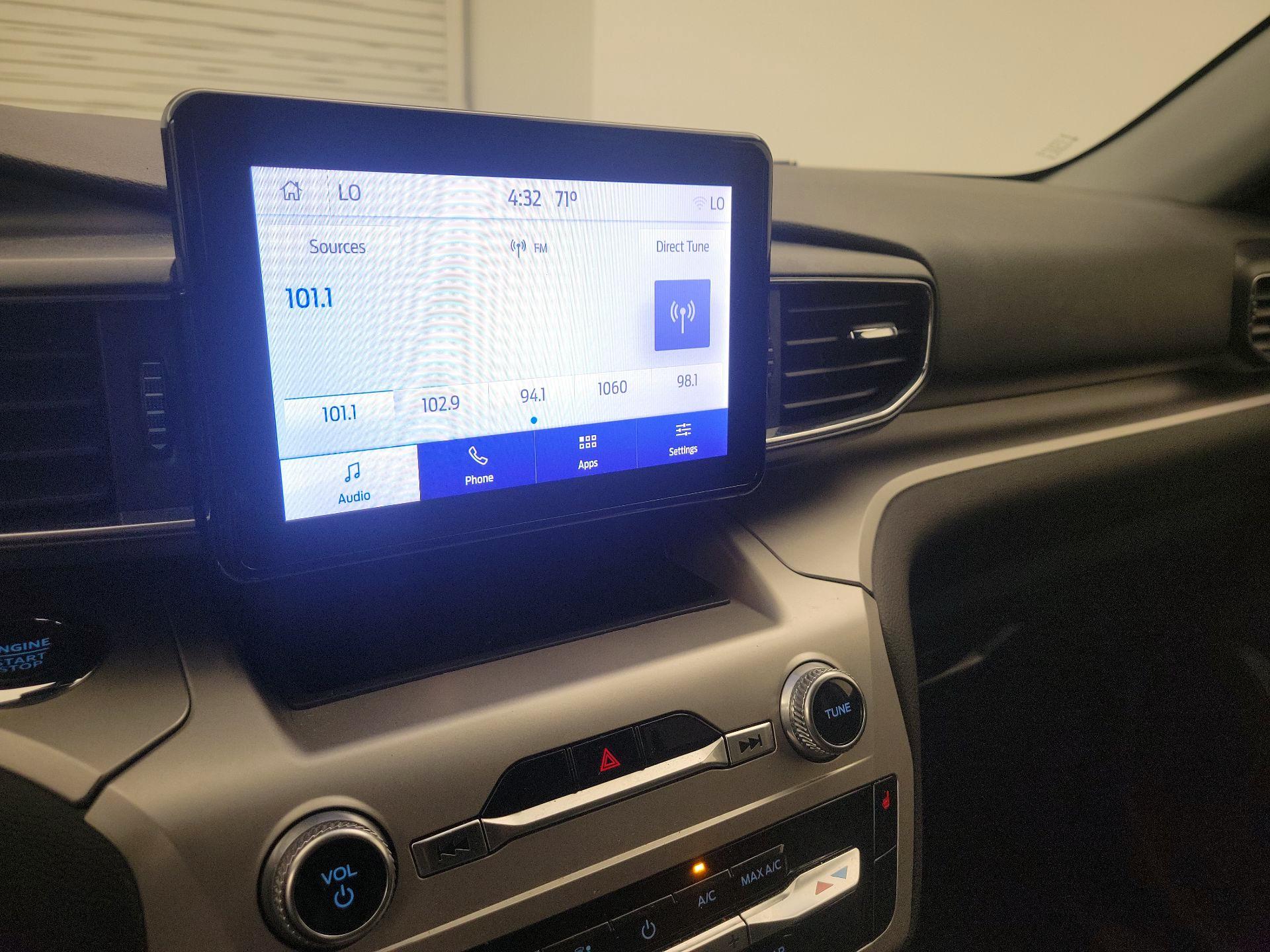 Thumbnail: 2022 Ford Explorer - 15