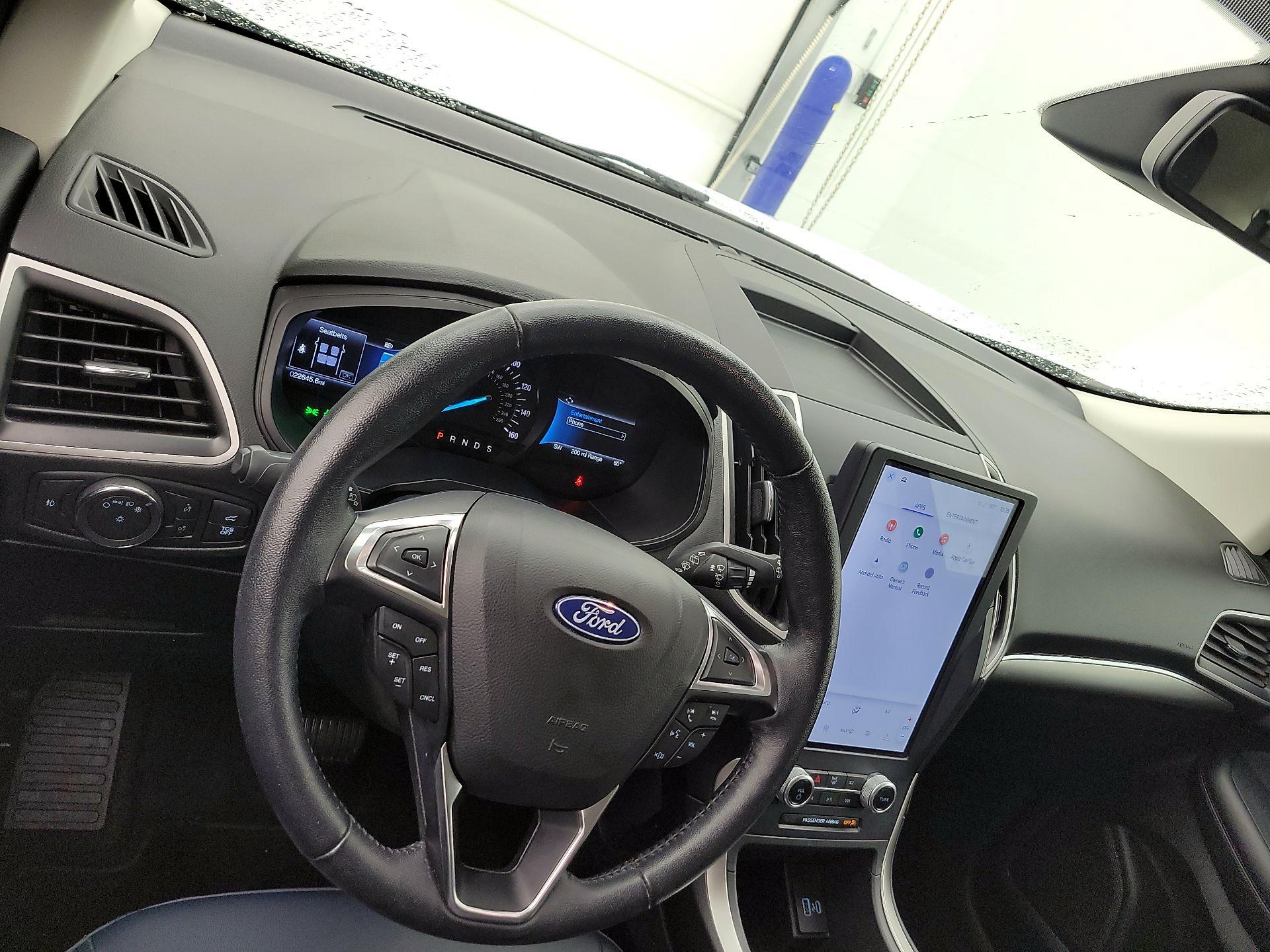 Thumbnail: 2022 Ford Edge - 9