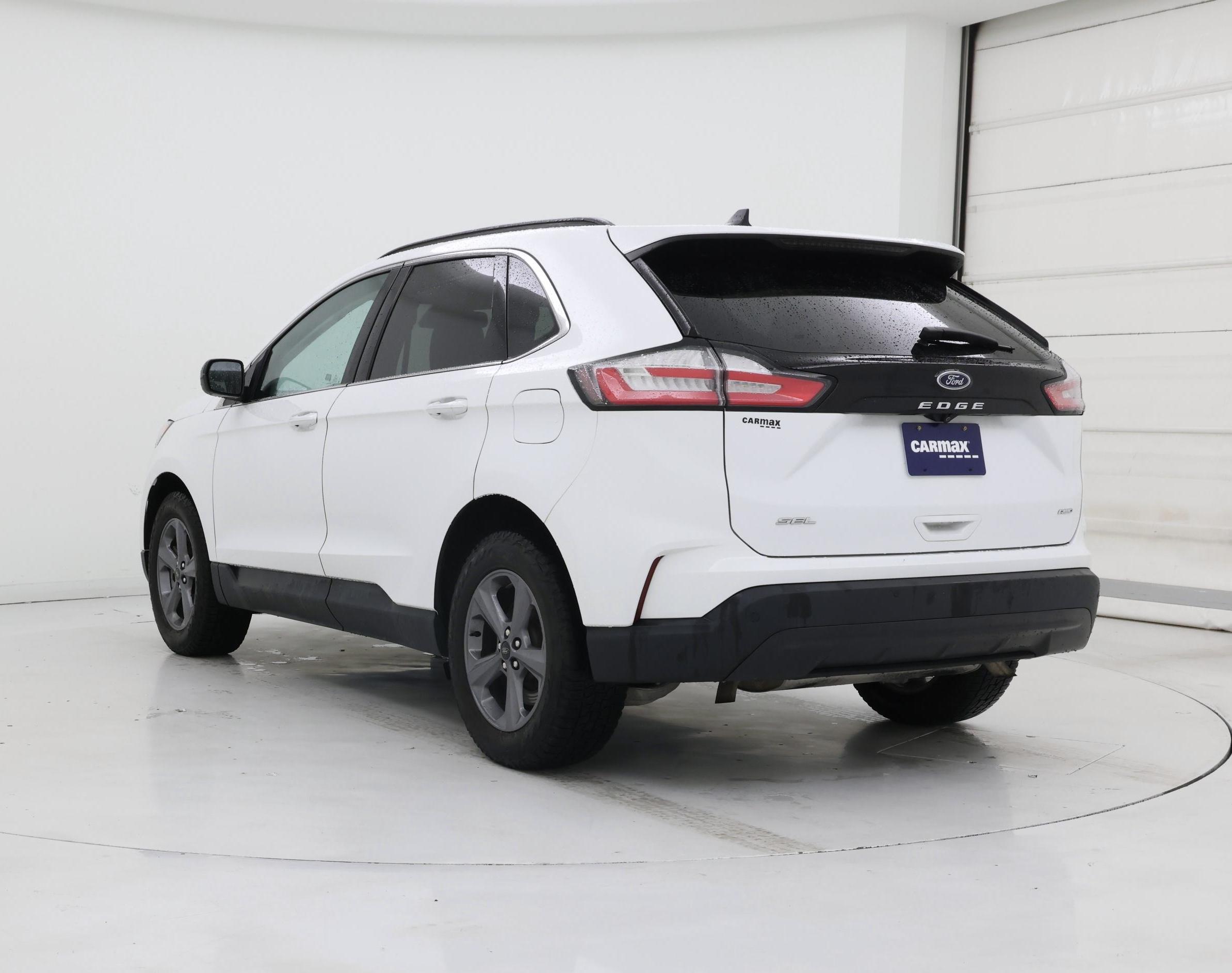 Thumbnail: 2022 Ford Edge - 2