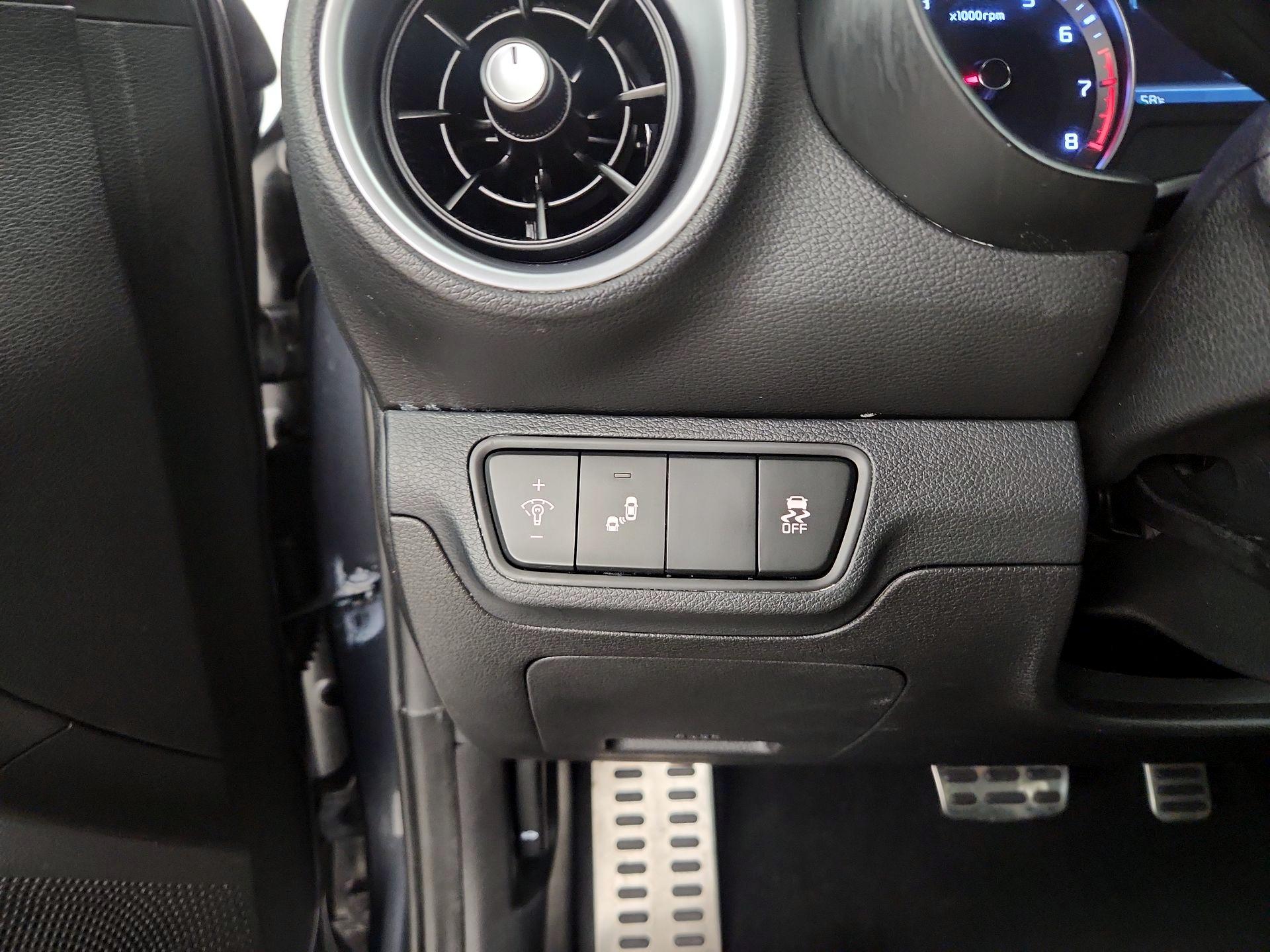 Thumbnail: 2023 Kia Forte - 13