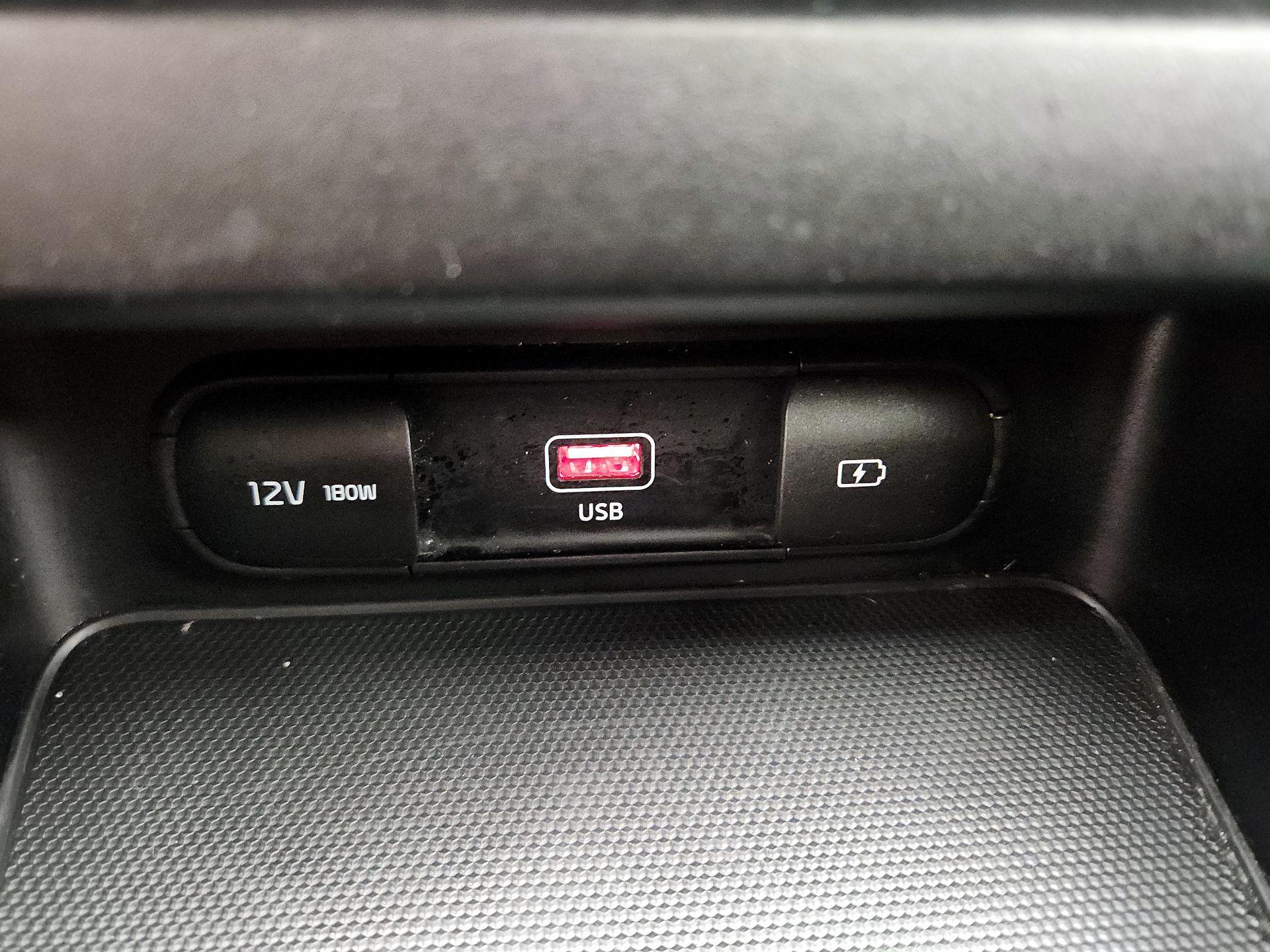 Thumbnail: 2023 Kia Forte - 19