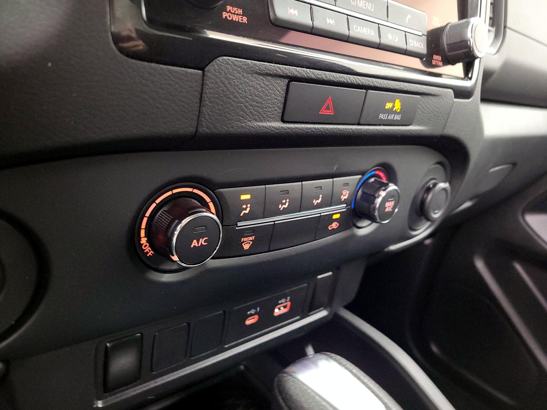 Thumbnail: 2022 Nissan Frontier - 16