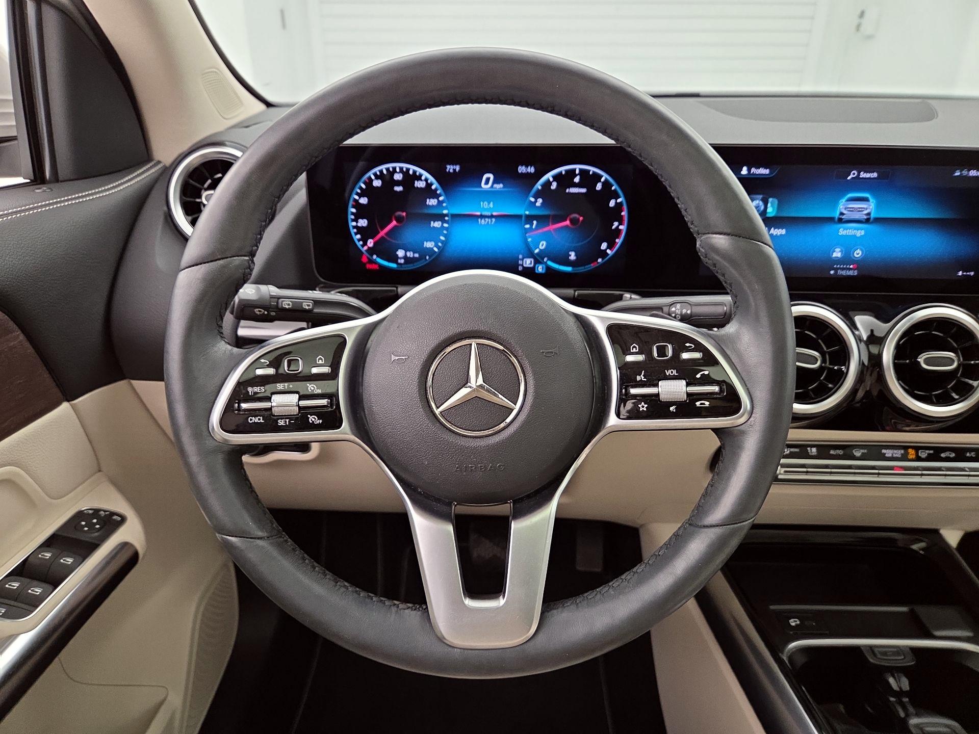Thumbnail: 2022 Mercedes-Benz GLA - 10