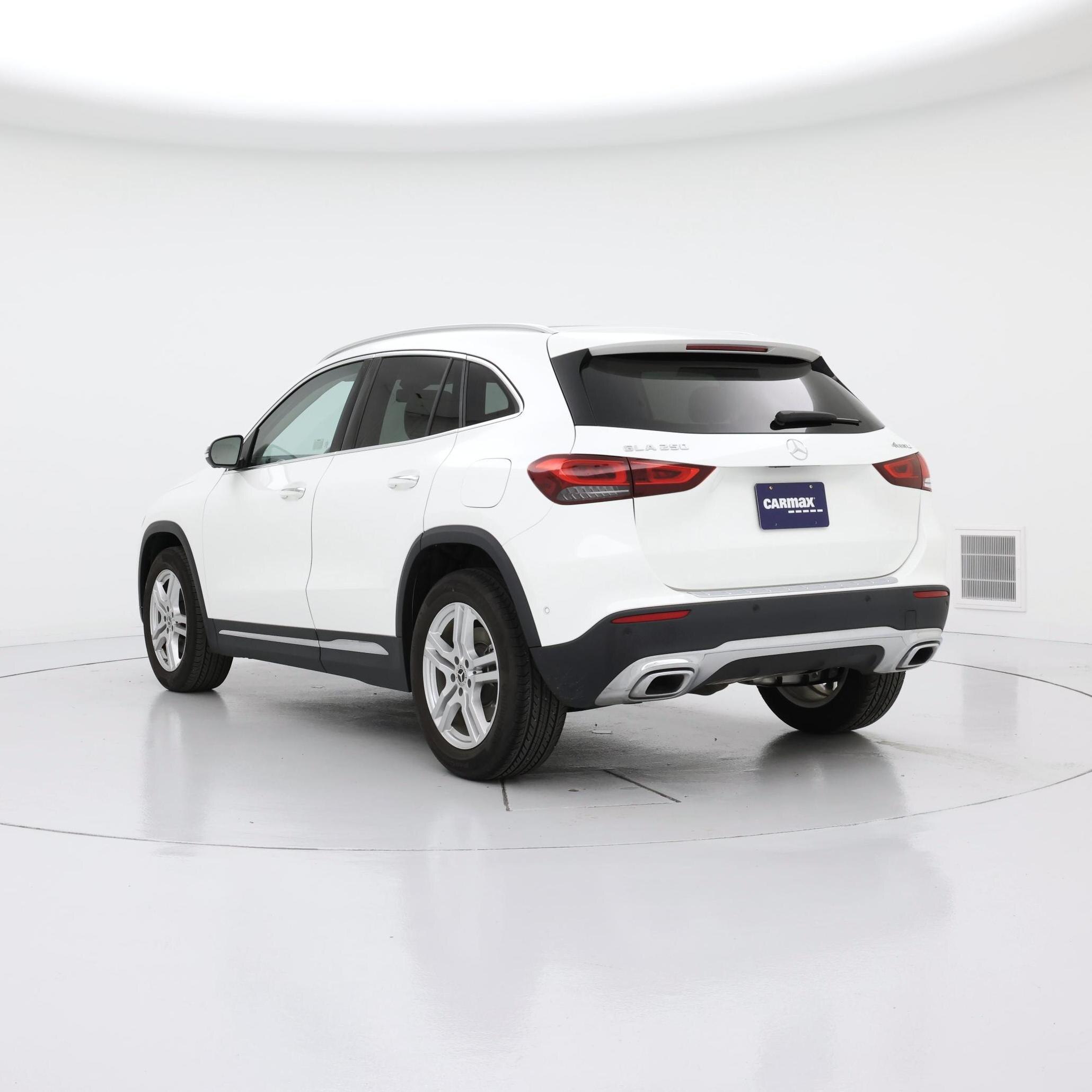 Thumbnail: 2022 Mercedes-Benz GLA - 2
