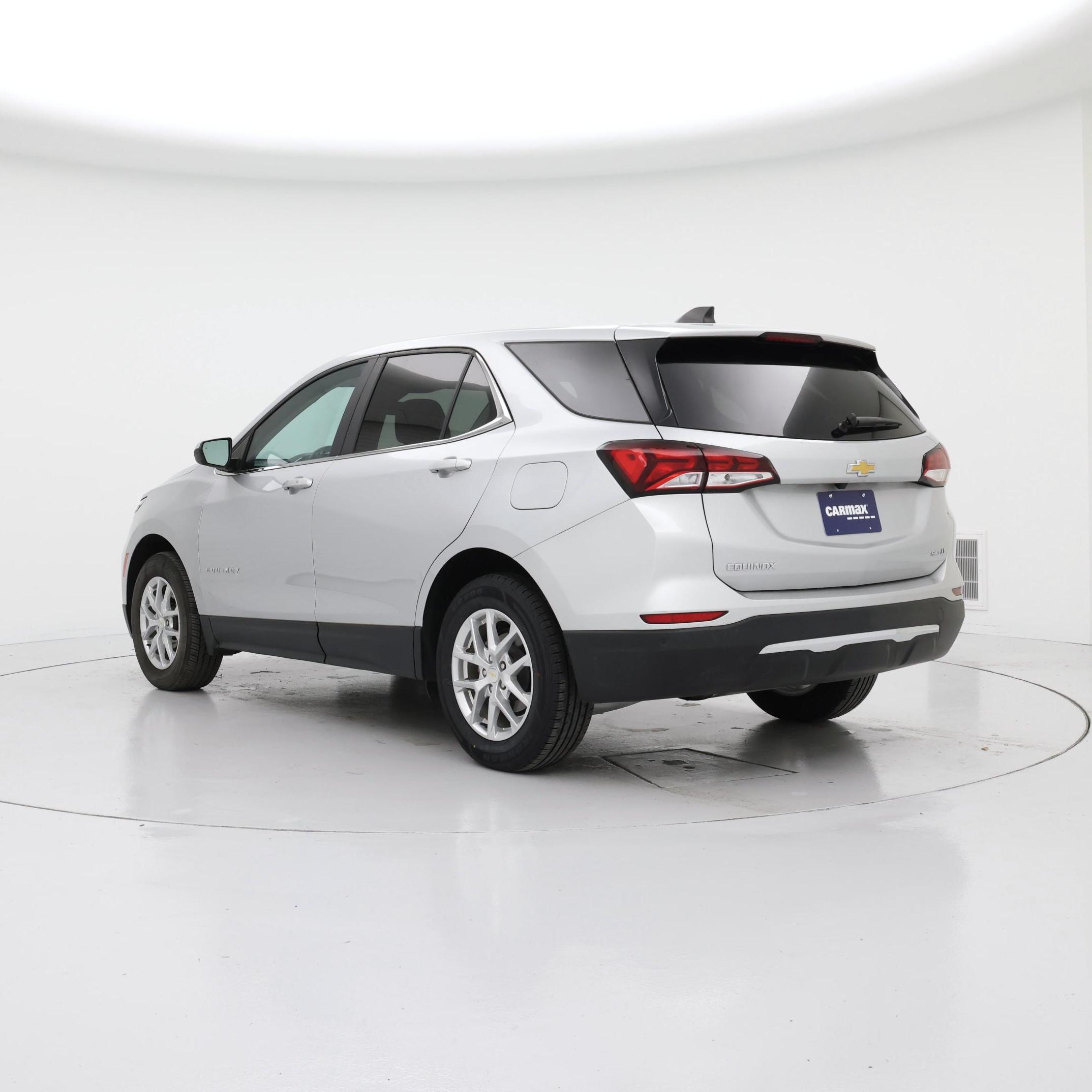 Thumbnail: 2022 Chevrolet Equinox - 2