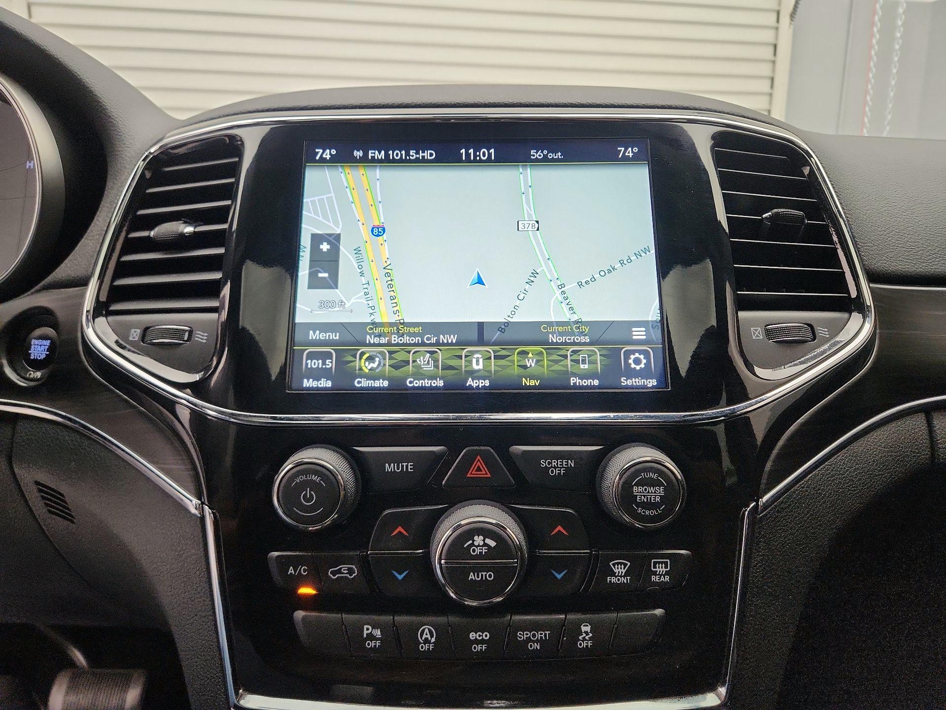 Thumbnail: 2022 Jeep Grand Cherokee - 14