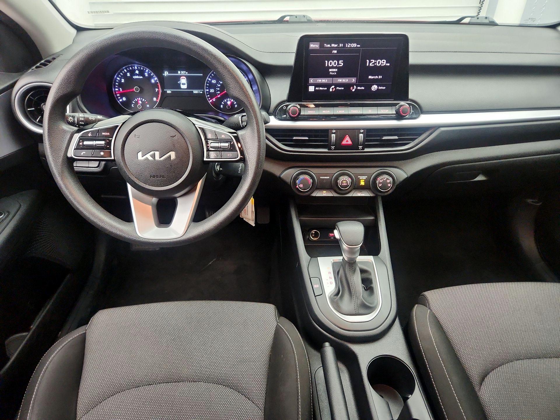 Thumbnail: 2024 Kia Forte - 9