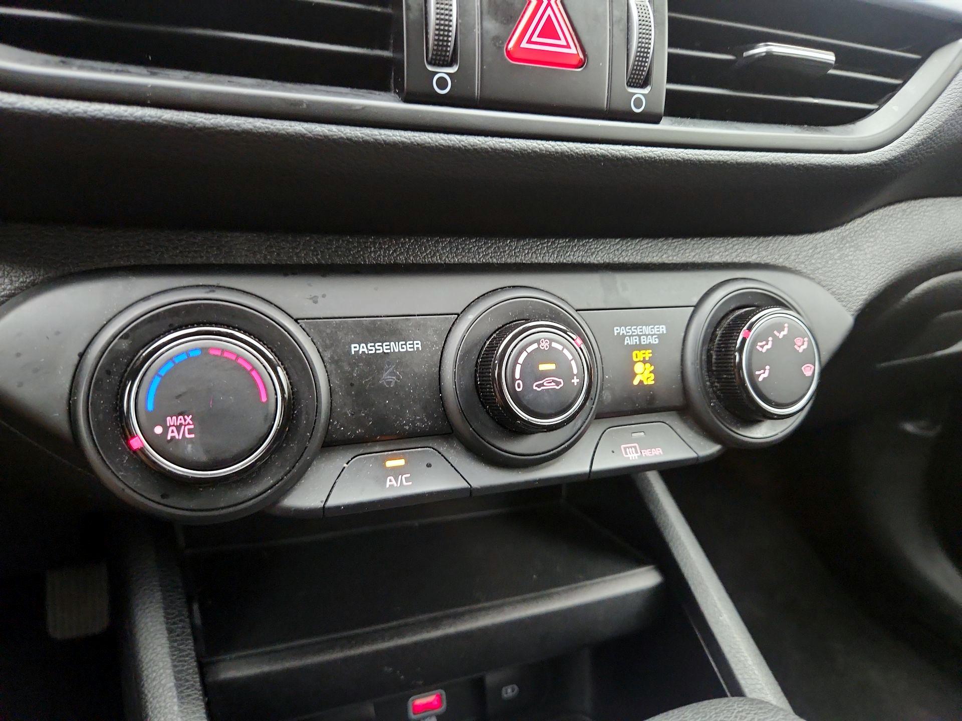 Thumbnail: 2024 Kia Forte - 15