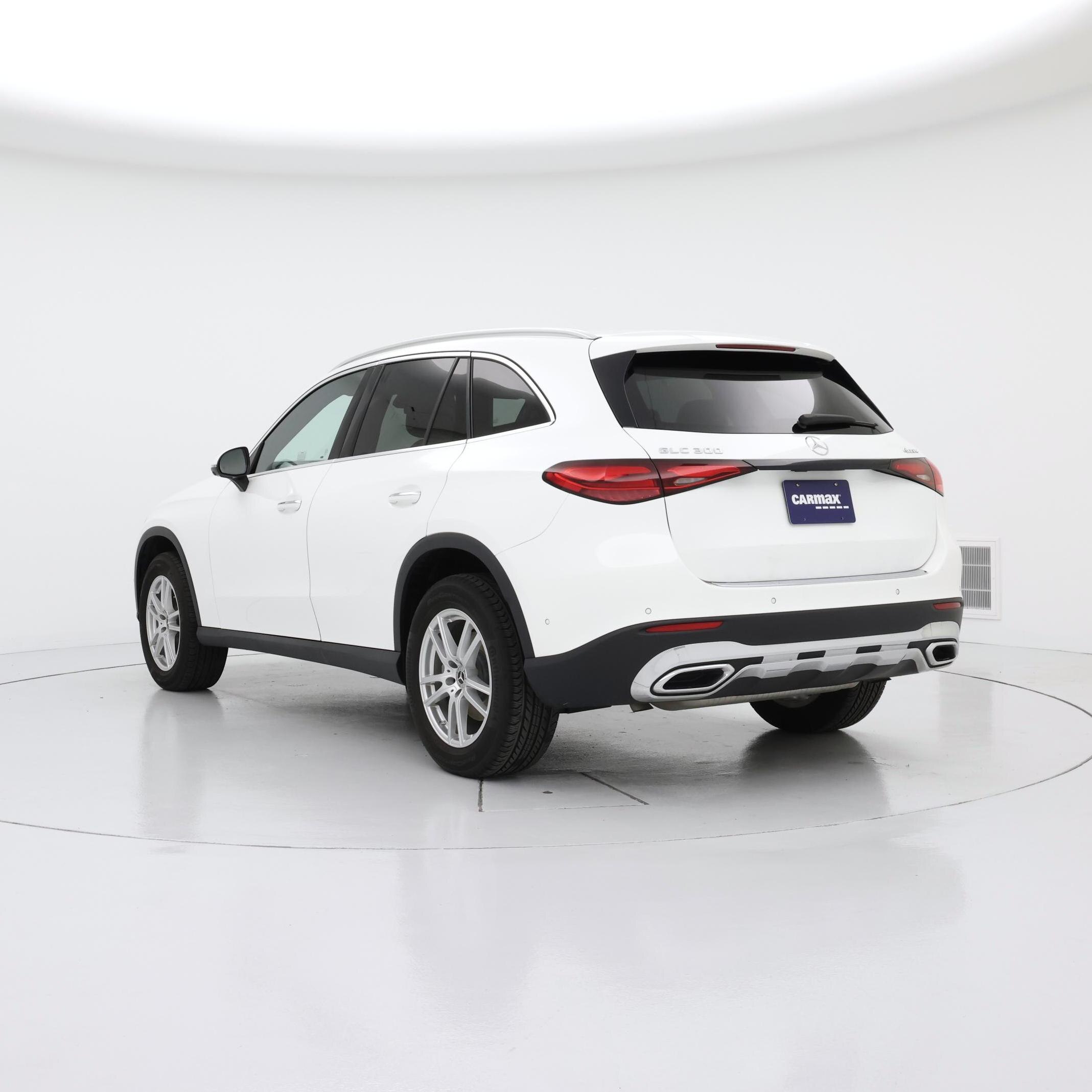 Thumbnail: 2023 Mercedes-Benz GLC - 2