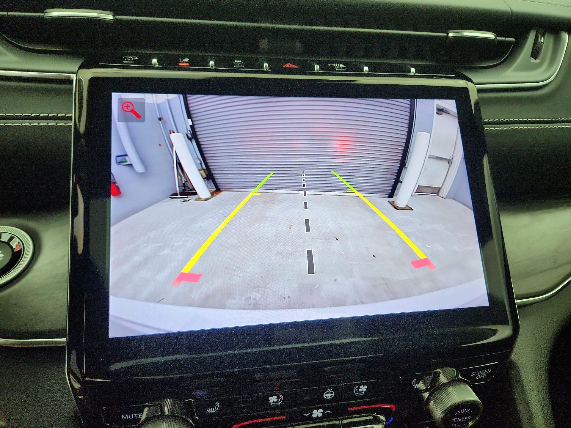 Thumbnail: 2022 Jeep Grand Cherokee - 15