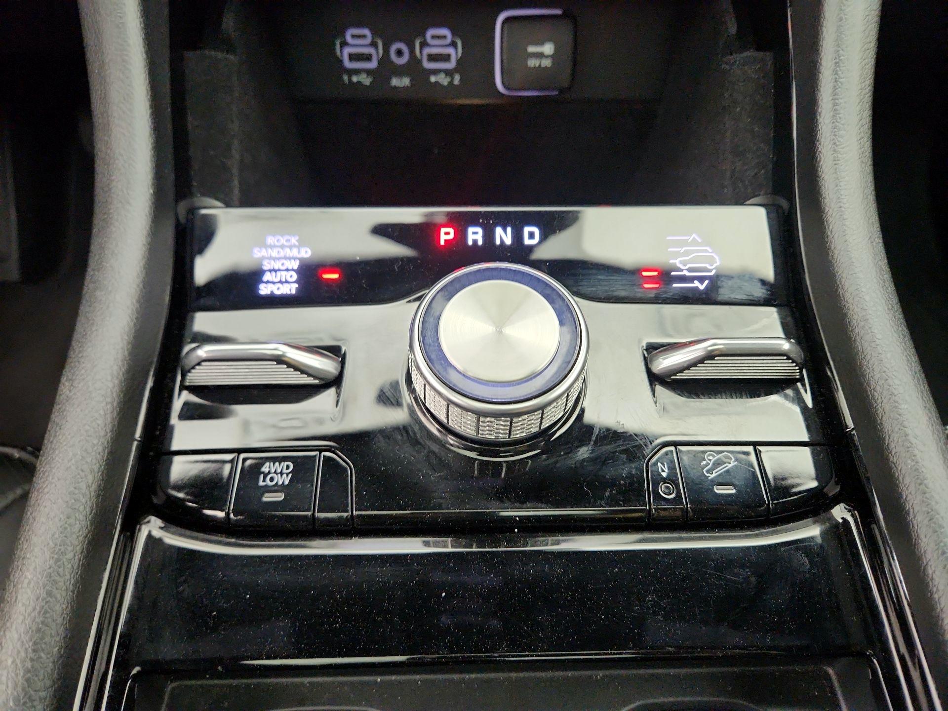 Thumbnail: 2022 Jeep Grand Cherokee - 18