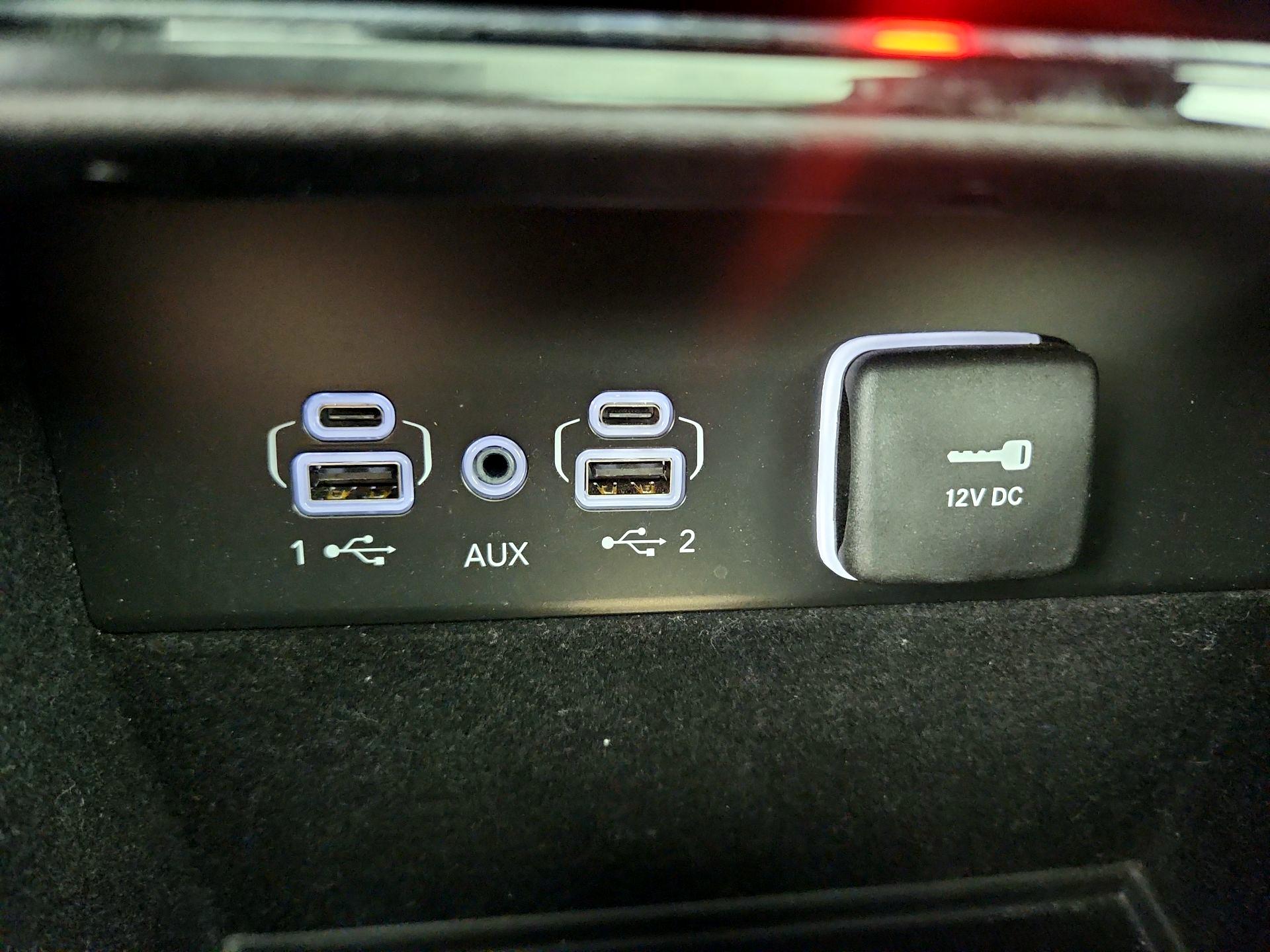 Thumbnail: 2022 Jeep Grand Cherokee - 19