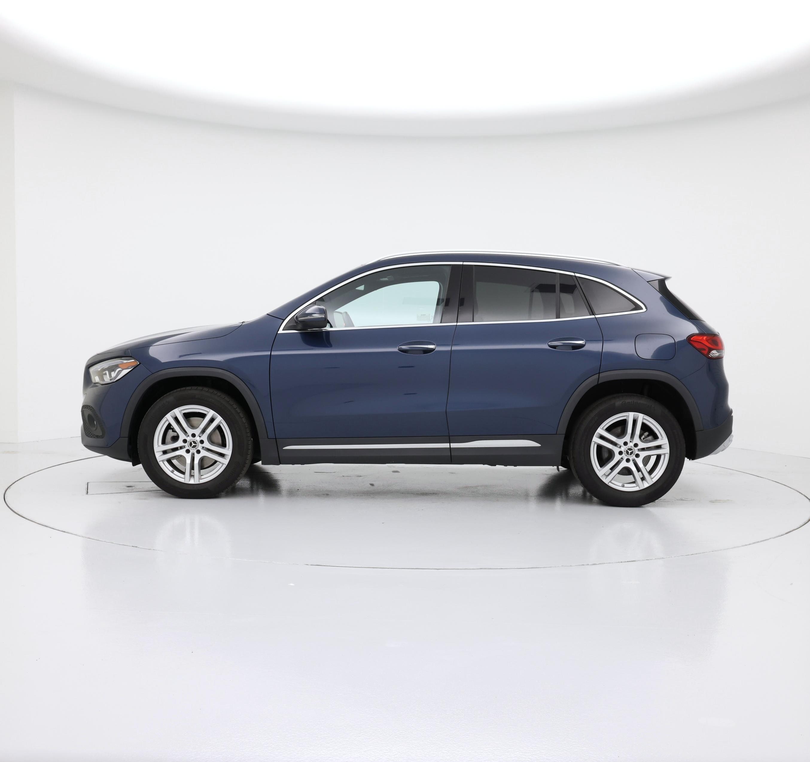Thumbnail: 2023 Mercedes-Benz GLA - 3
