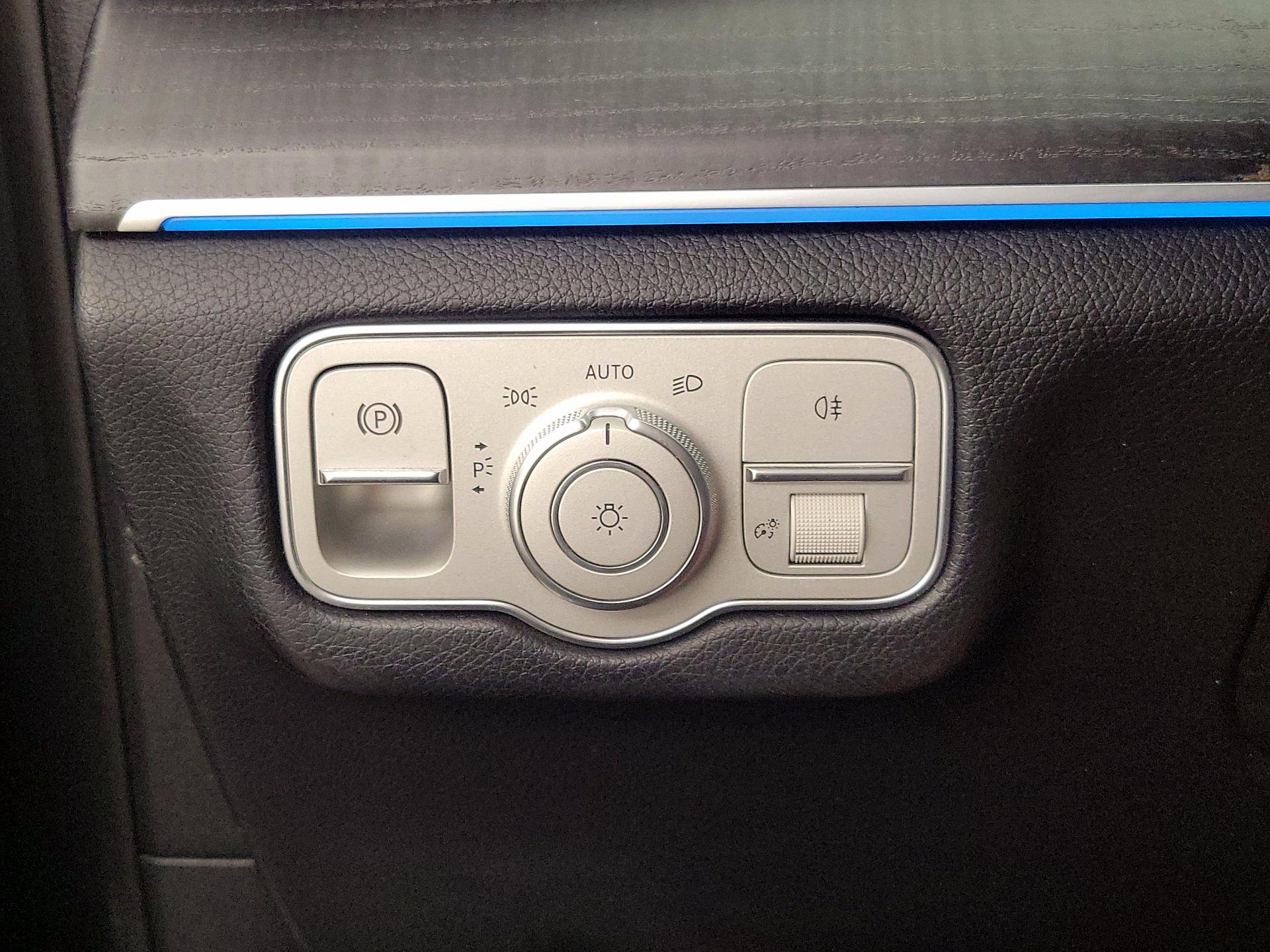 Thumbnail: 2022 Mercedes-Benz GLE - 13