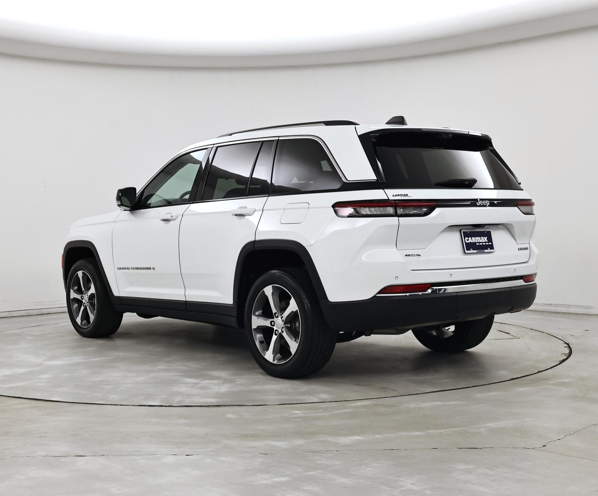 Thumbnail: 2023 Jeep Grand Cherokee - 2