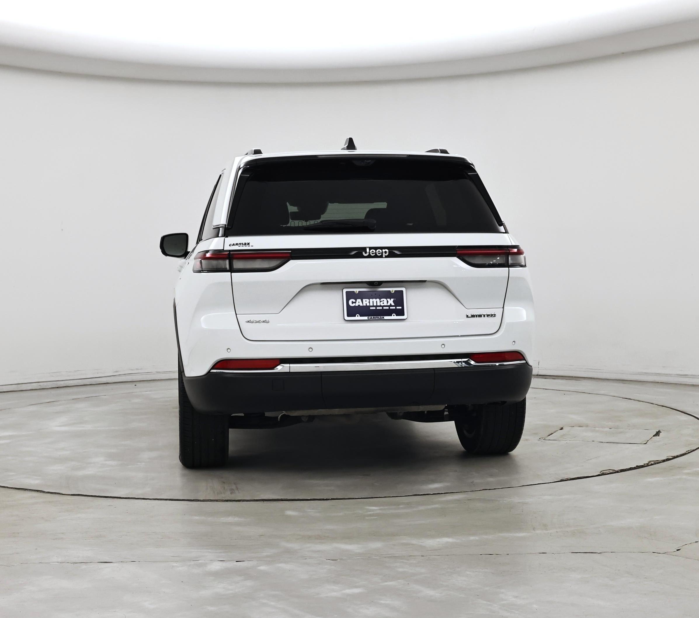 Thumbnail: 2023 Jeep Grand Cherokee - 6