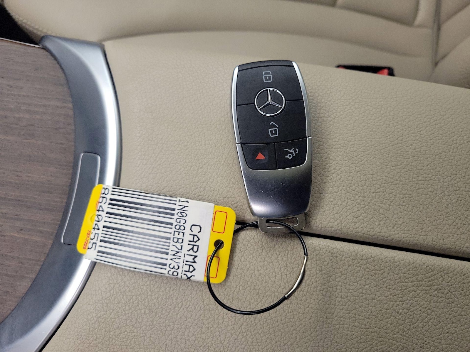2022 Mercedes-Benz GLC GLC300 - Photo 25
